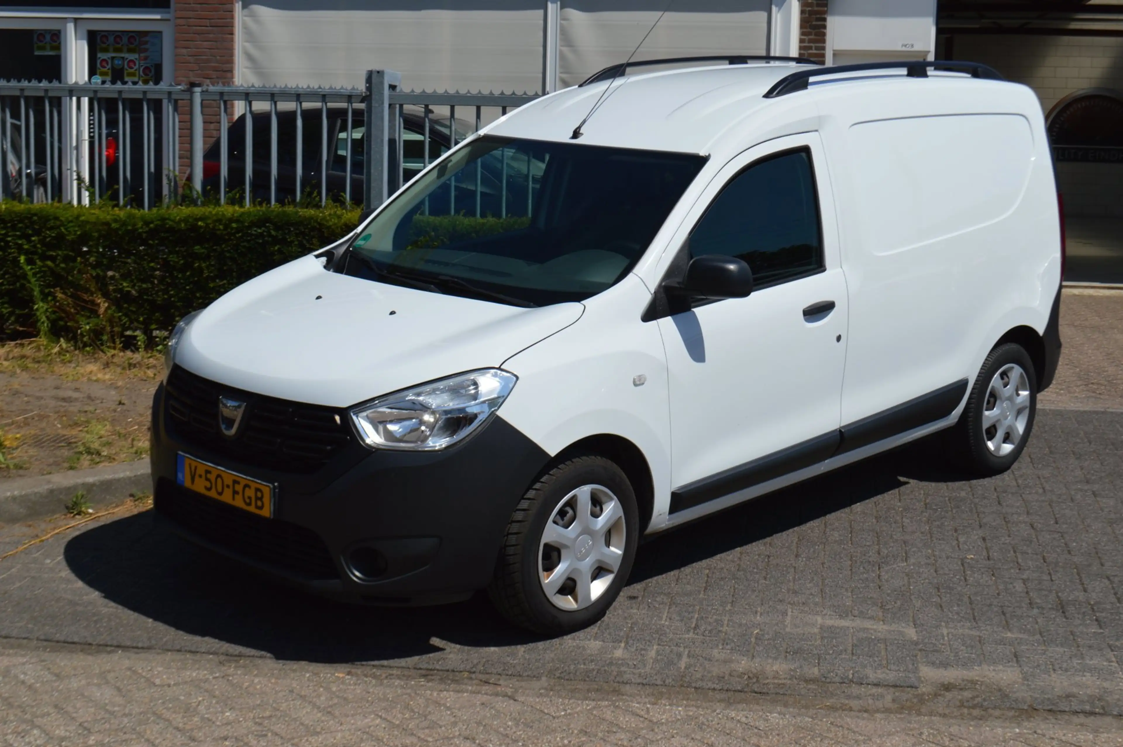 Dacia Dokker 1.6 AIRCO, All-Season, Bluetooth, Camera, APK, GAR — photo 8