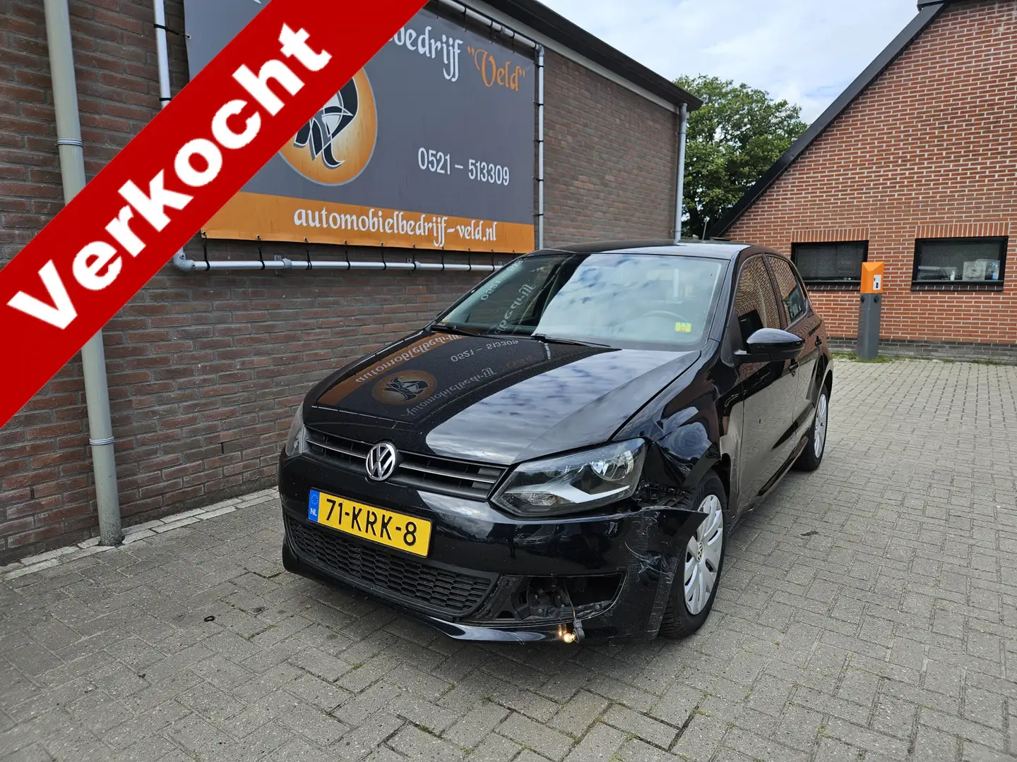 Volkswagen Polo 1.2 TSI Comfortline Чёрный - 1