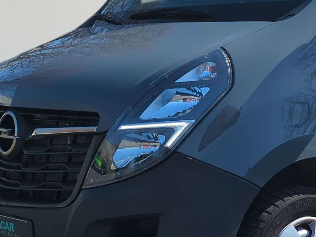 Opel Movano
