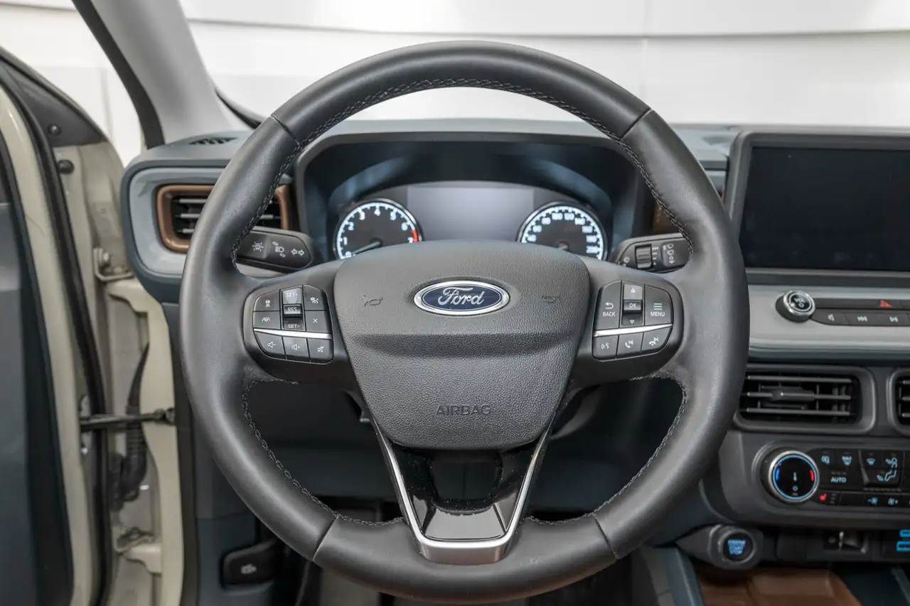 Ford Maverick снимка Ford Maverick