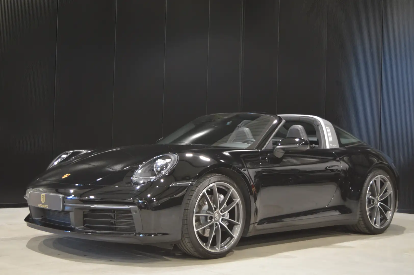 Porsche Targa 4 PDK 992 911 385 ch - 1 MAN - 12.000 km Schwarz - 1