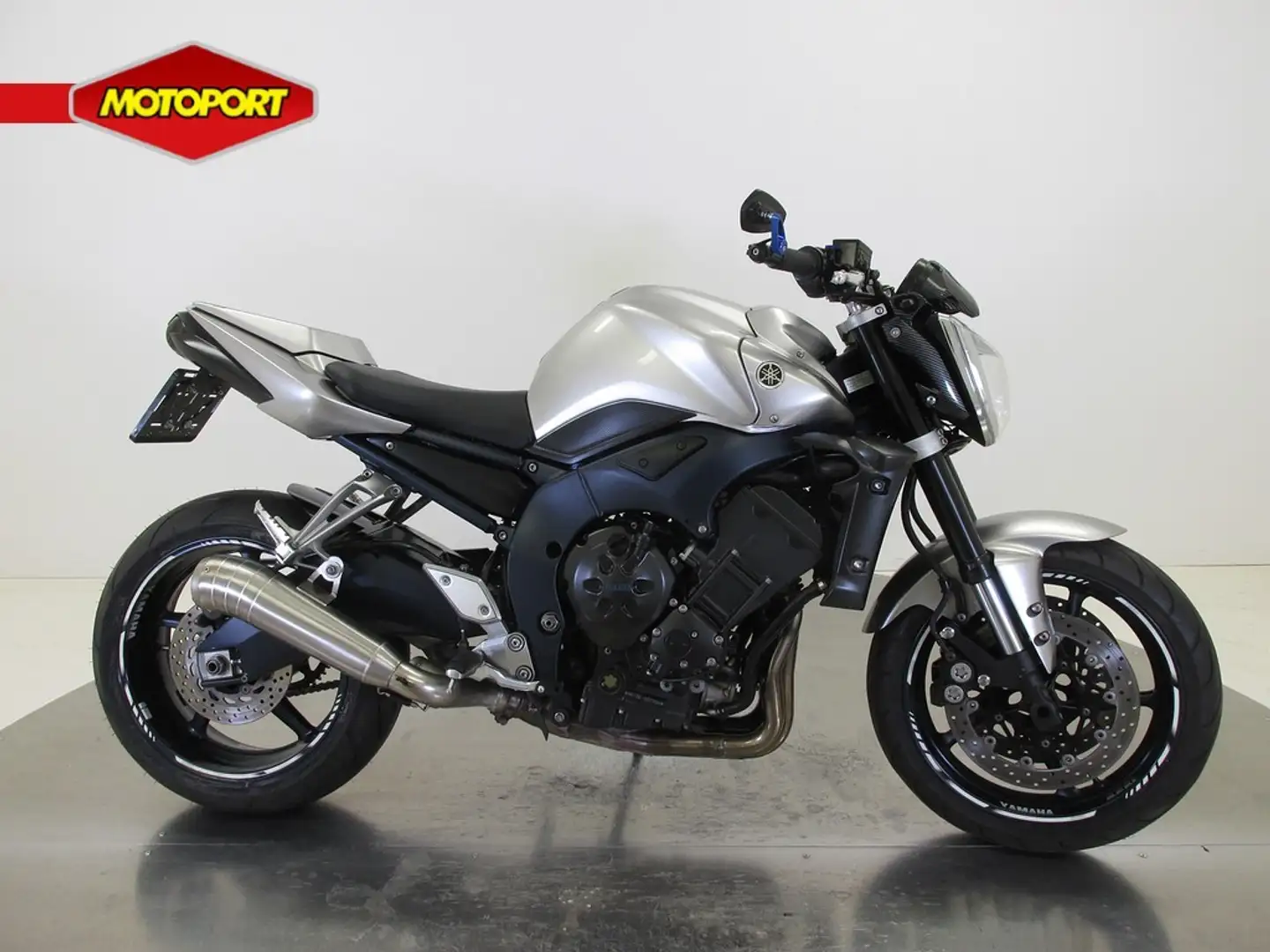 Yamaha FZ 1 Gris - 1