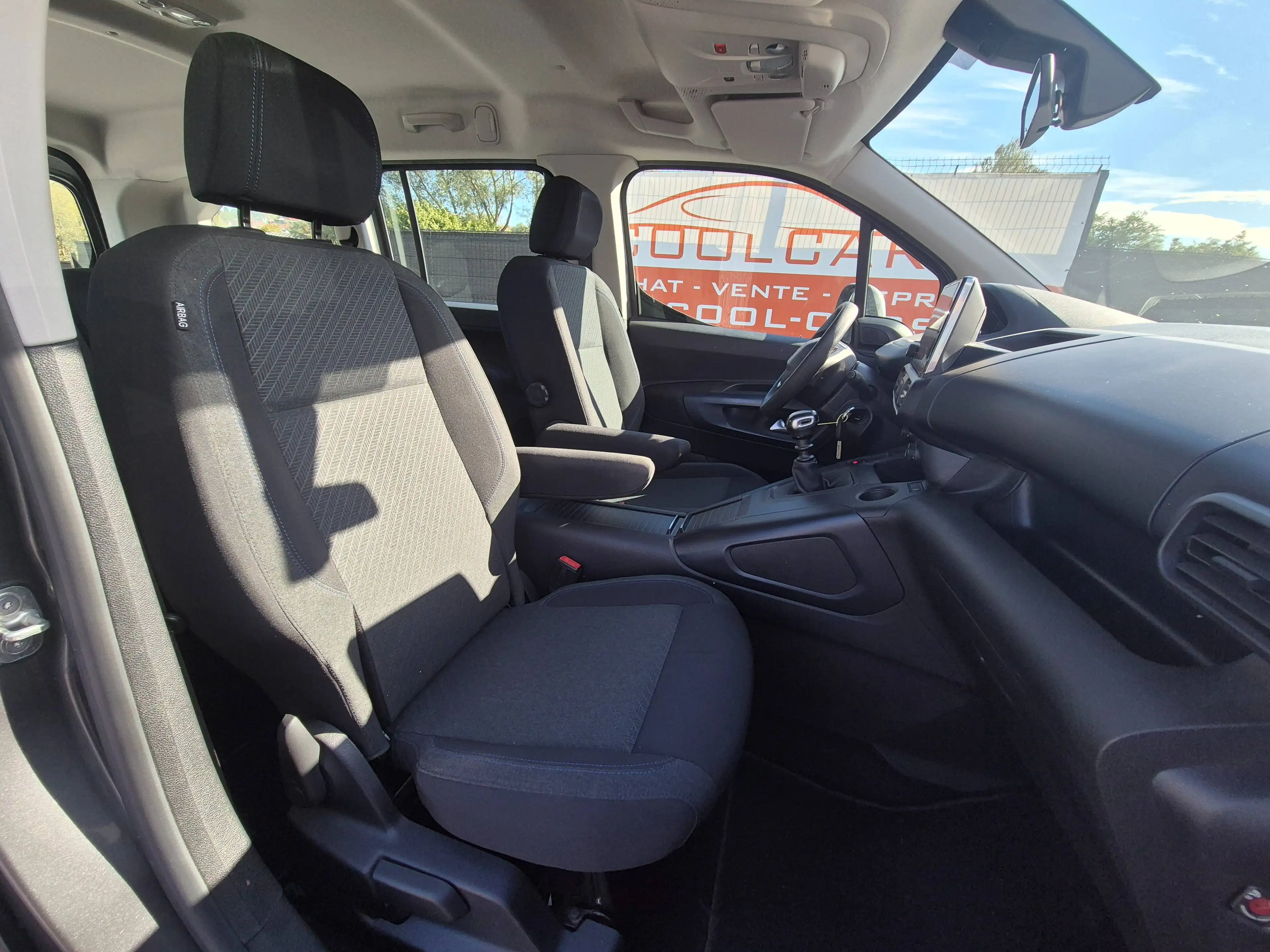Peugeot Rifter 1.2 Long Allure - EU6 - GARANTIE 1AN - — photo 12