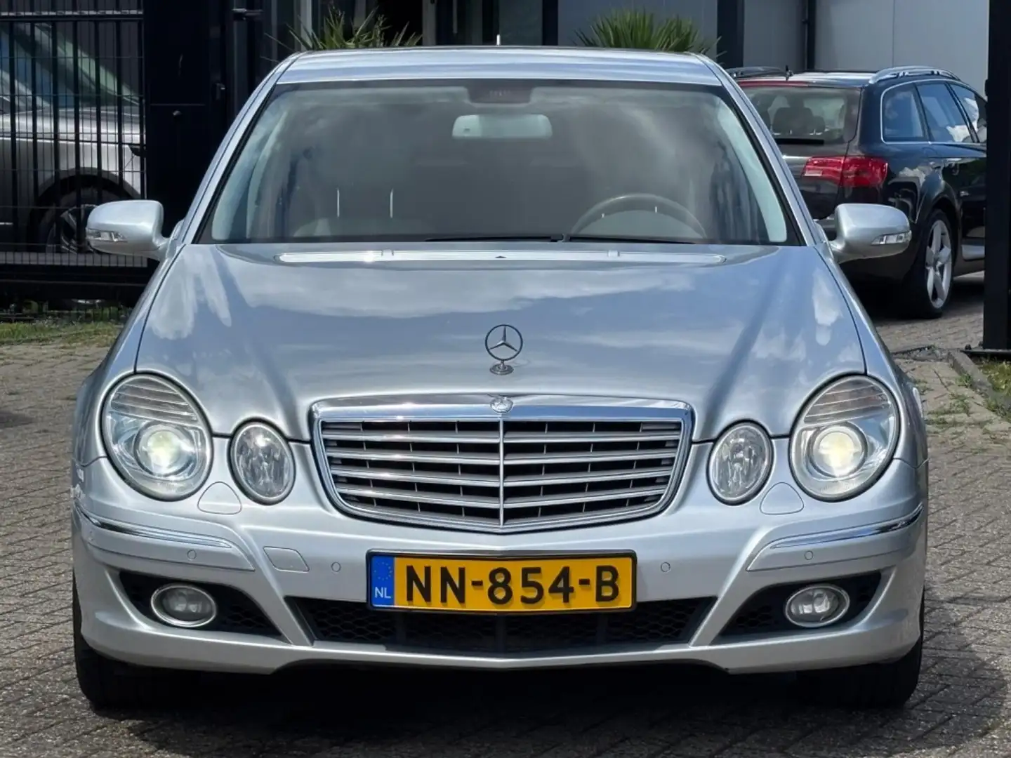 Mercedes-Benz E 350 V6 Automaat Elegance 2007 Youngtimer Grigio - 2
