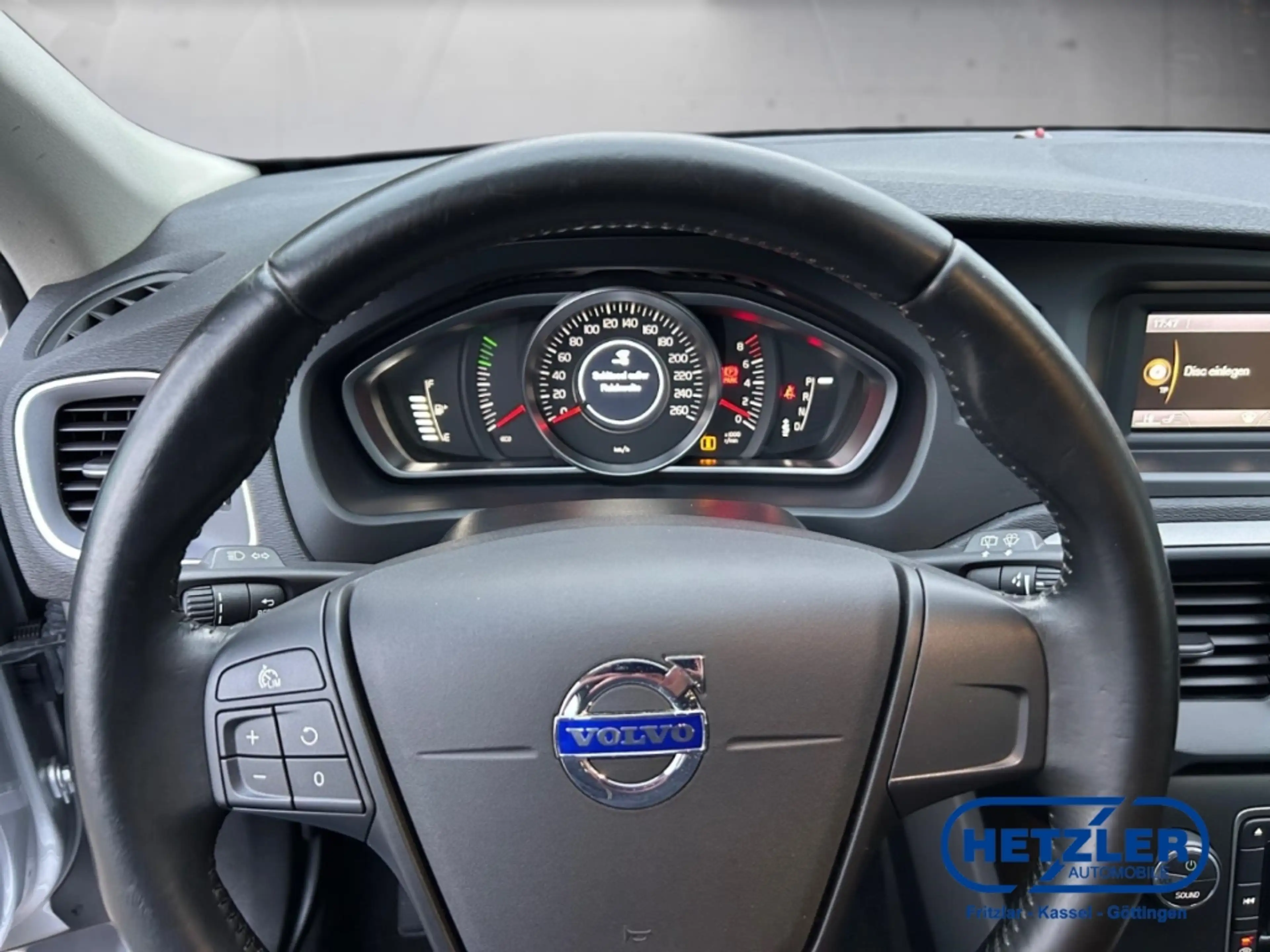 Volvo V40 T4 Basis  Klimaautom SHZ Keyless Start Notbremsass — photo 8