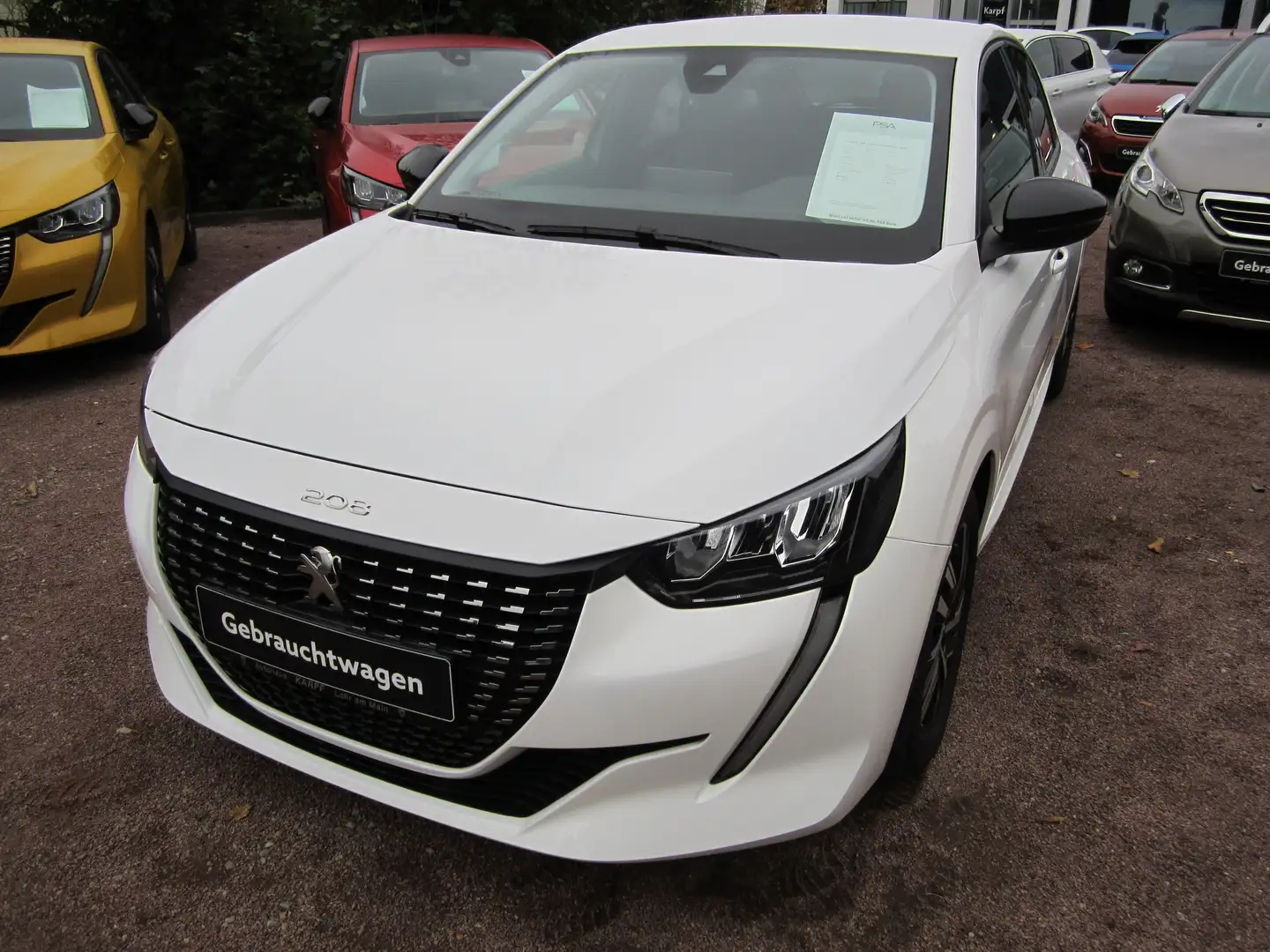 Peugeot 208 Allure PureTech 100 EAT8 Weiß - 1