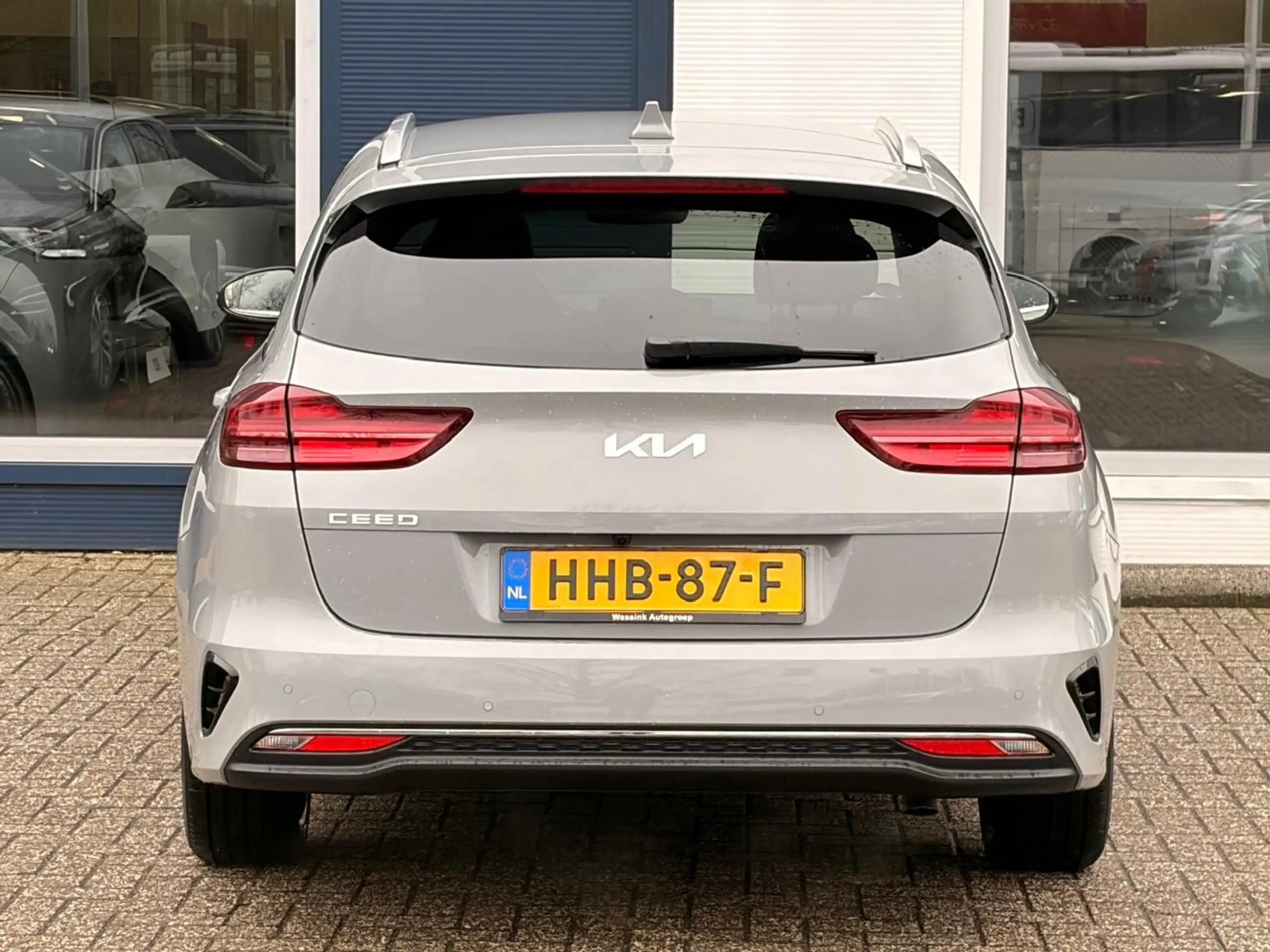 Kia Ceed SW / cee'd SW Sportswagon 1.0 T-GDi 100pk Design Edition Elektr. — photo 3
