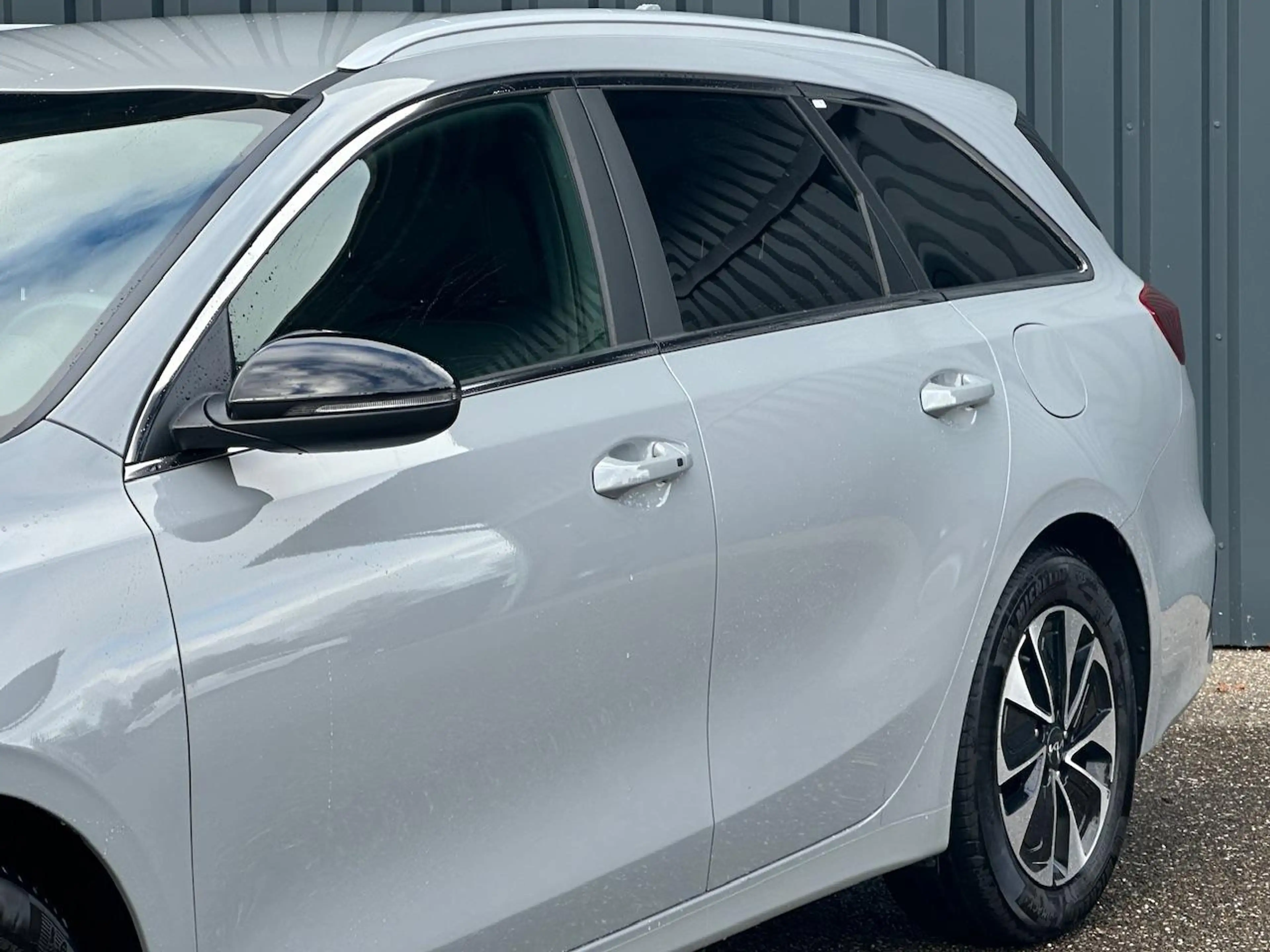 Kia Ceed SW / cee'd SW Sportswagon 1.0 T-GDi 100pk Design Edition Elektr. — photo 9