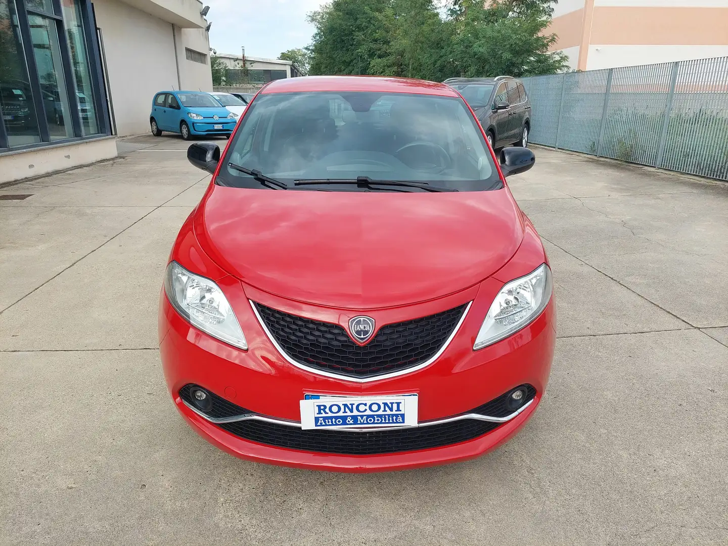 Lancia Ypsilon 5p. 0.9 TwinAir Platinum S&S DFN - PROMO Rouge - 2