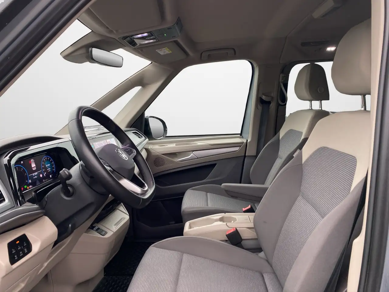 Volkswagen T7 Multivan 2.0 TDI DSG lang 8