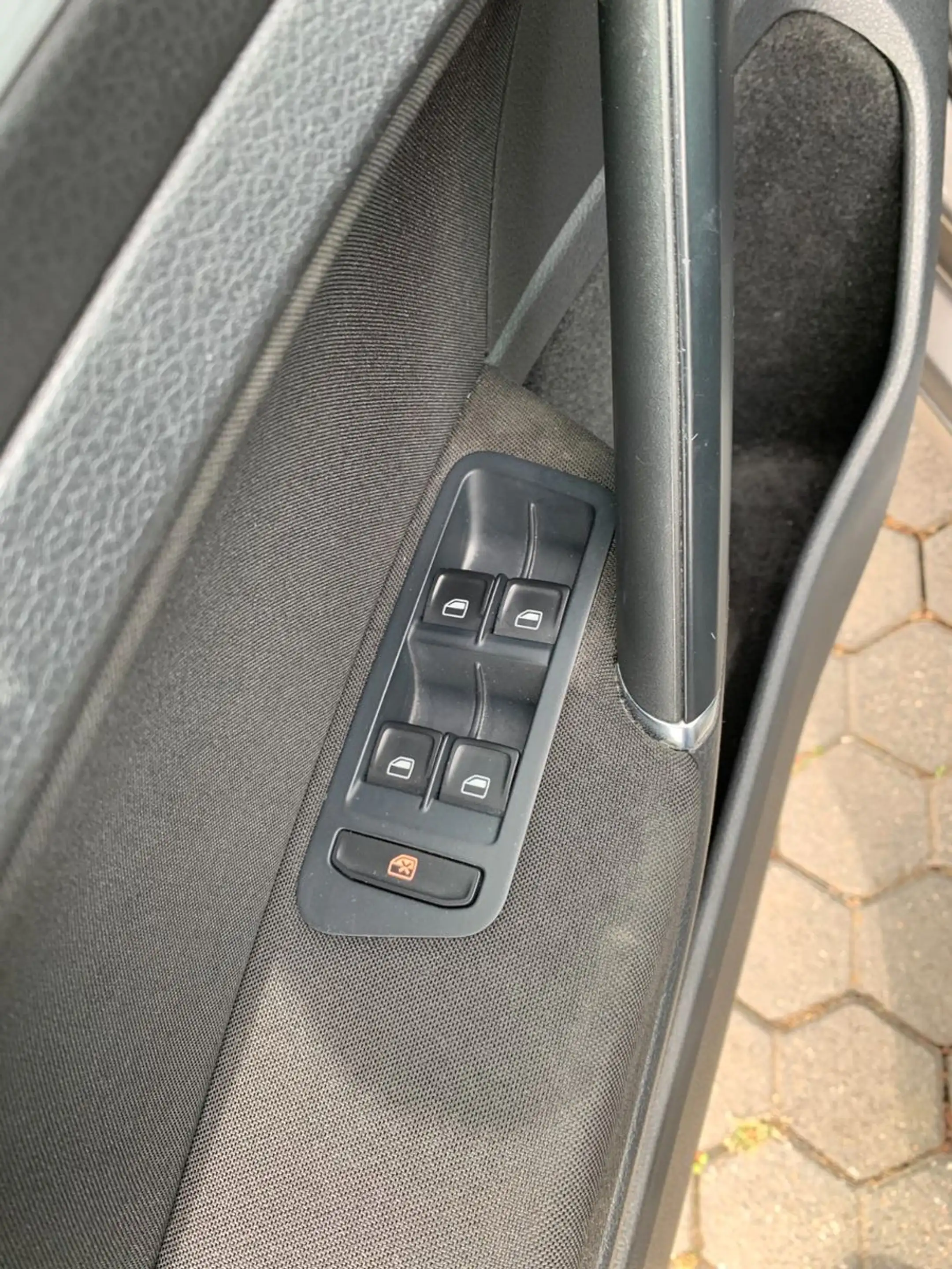 Volkswagen Golf VII Lim. Cup BMT*4 Zylinder*TÜV 07.2028* — photo 18
