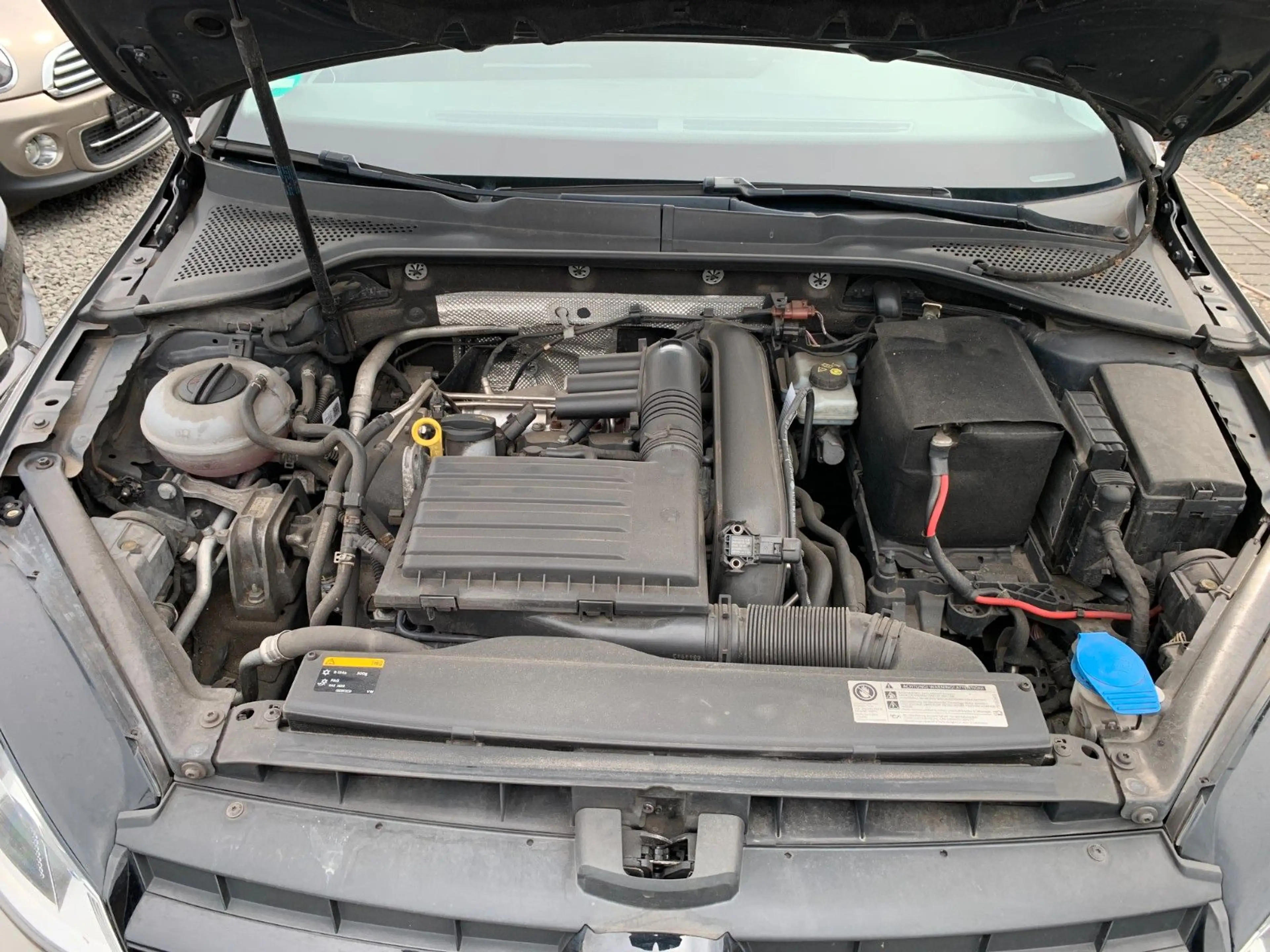 Volkswagen Golf VII Lim. Cup BMT*4 Zylinder*TÜV 07.2028* — photo 30