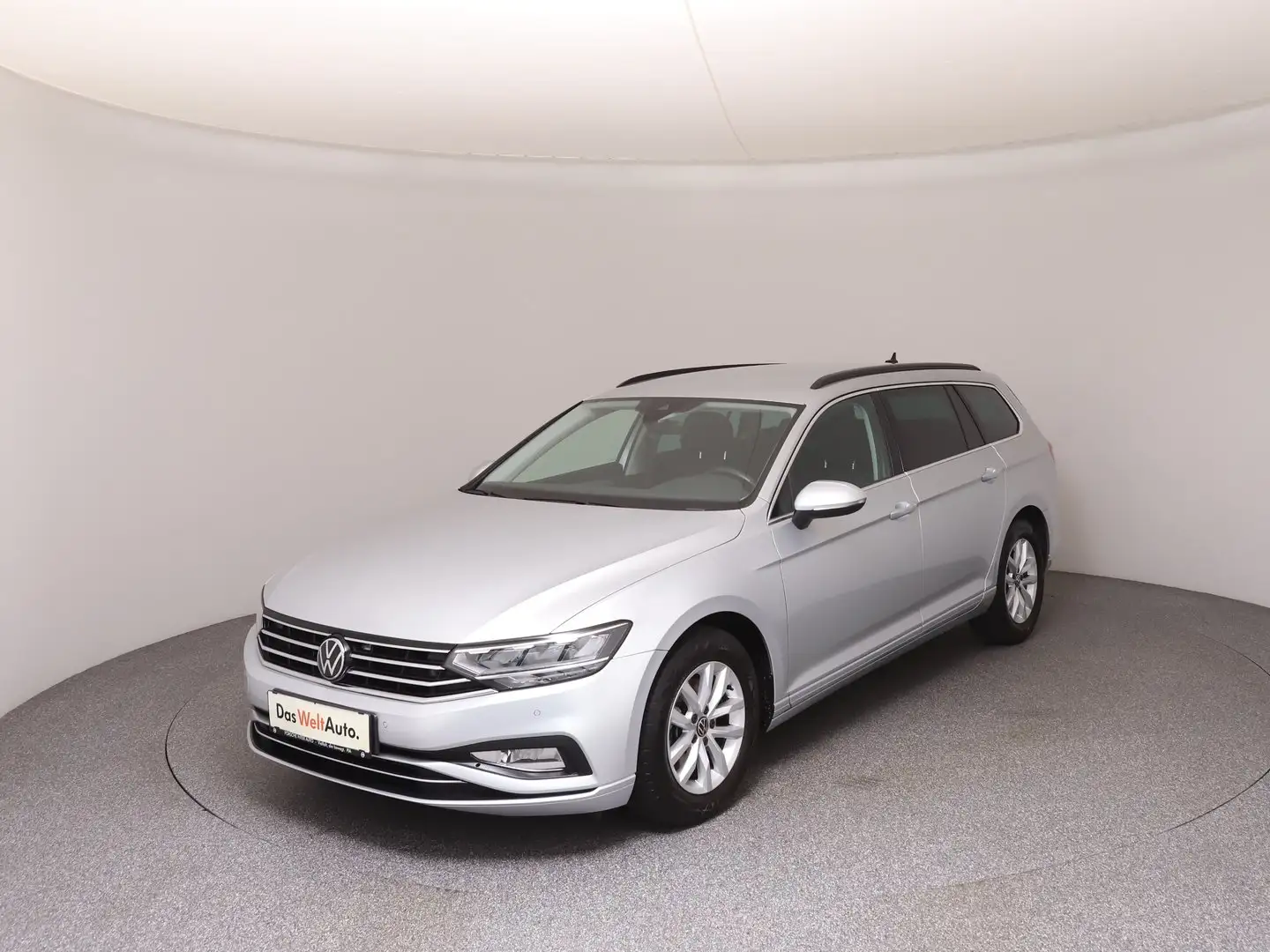 Volkswagen Passat Variant Business TDI DSG Silber - 1
