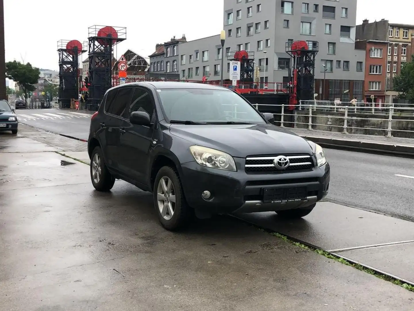Toyota RAV 4 RAV4 2.2 Turbo D4D 16v VIP Gris - 1