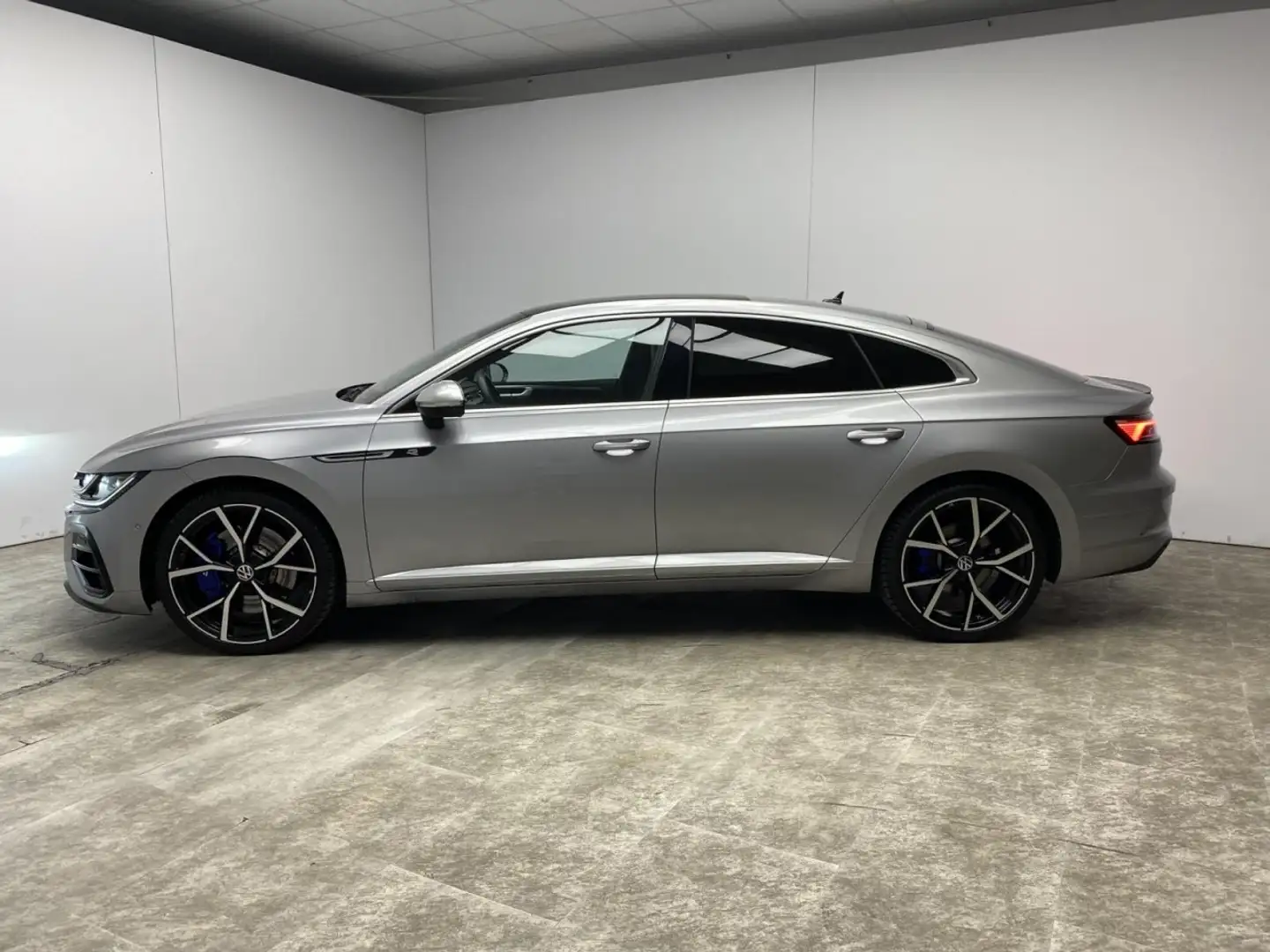 Volkswagen Arteon R 2.0 TSI DSG 4Motion Klima Navi Leder Zilver - 2