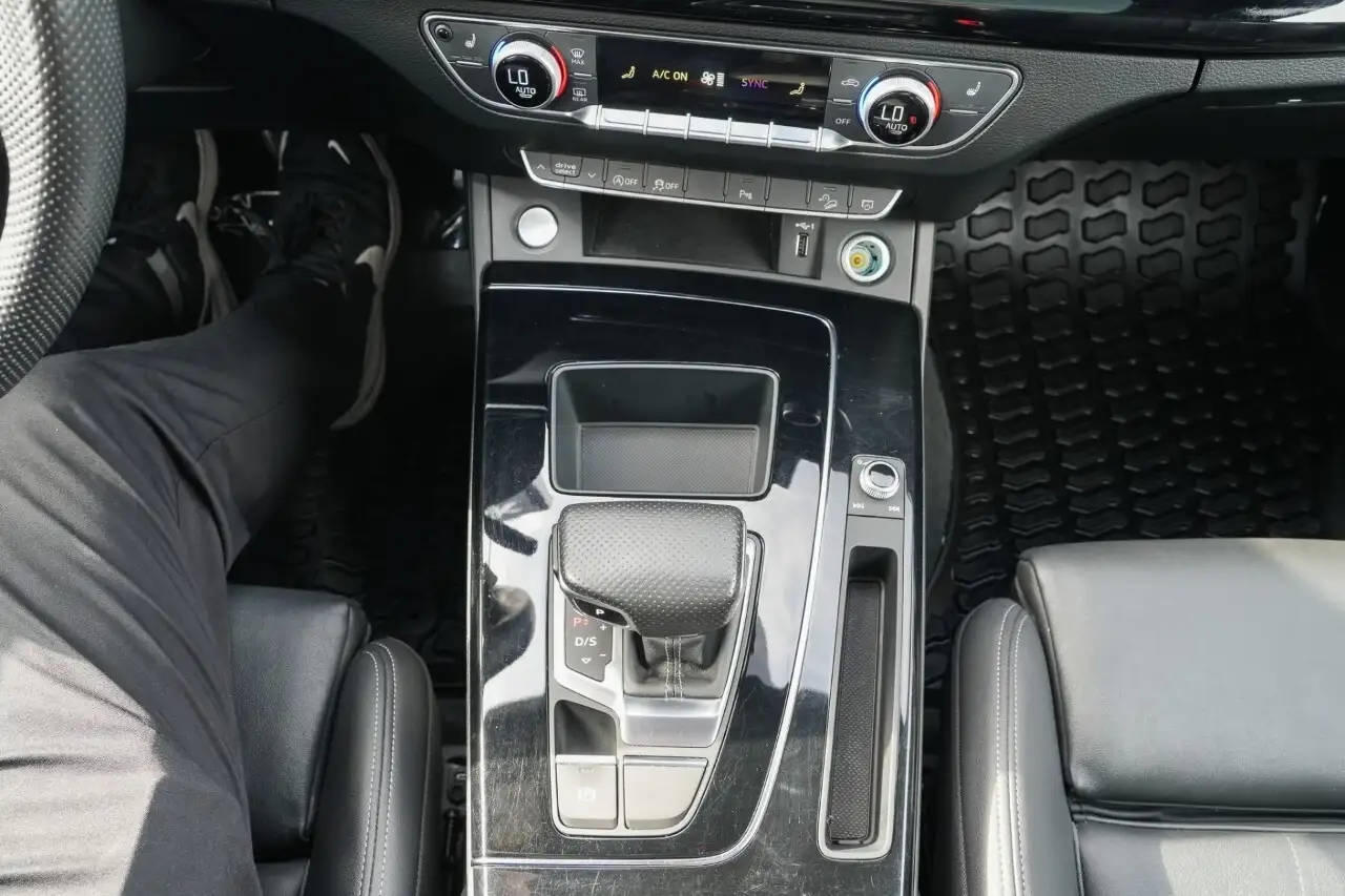 Audi Q5 fotografie Audi Q5