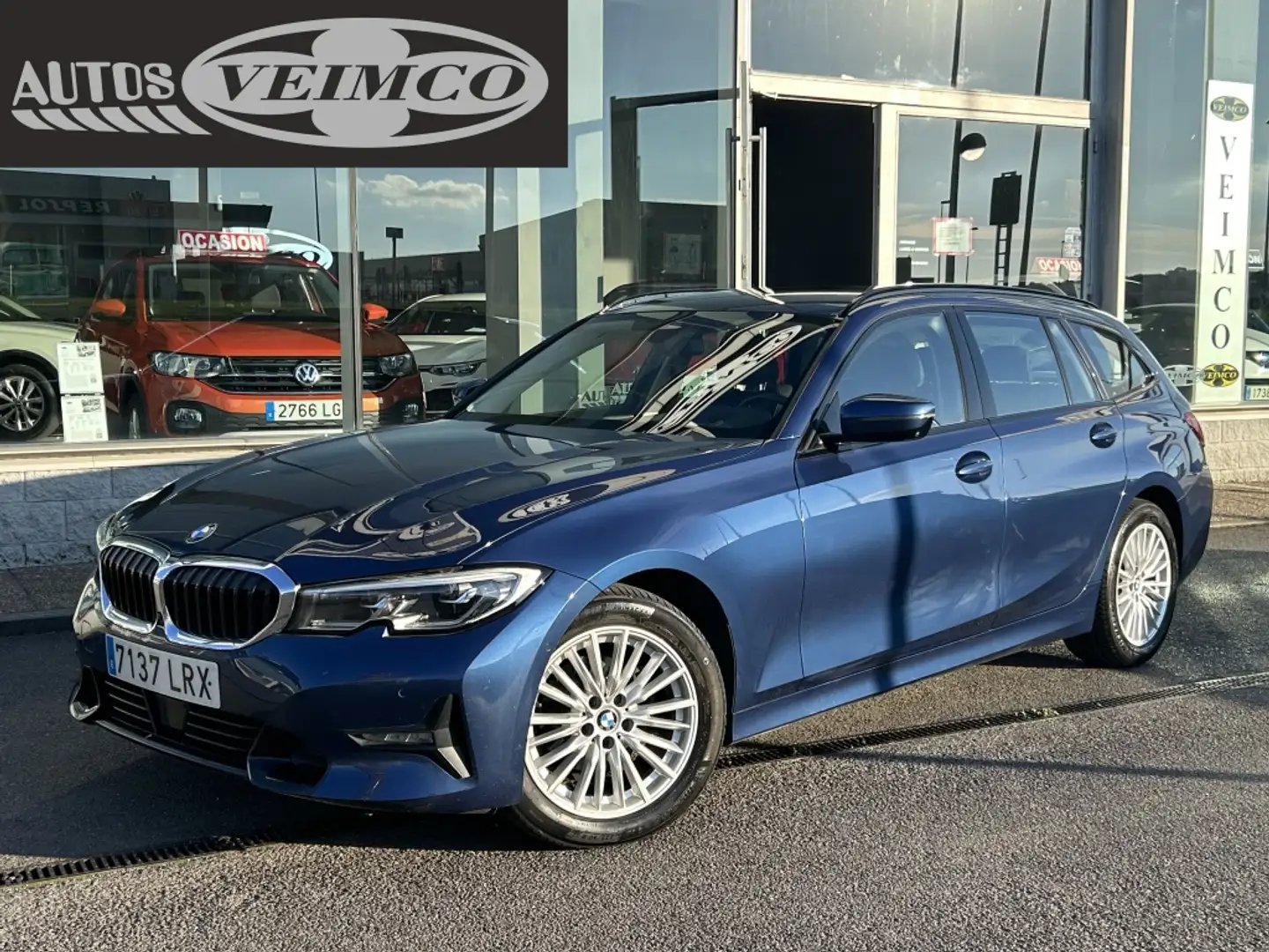 BMW 318 318dA Touring Bleu - 1