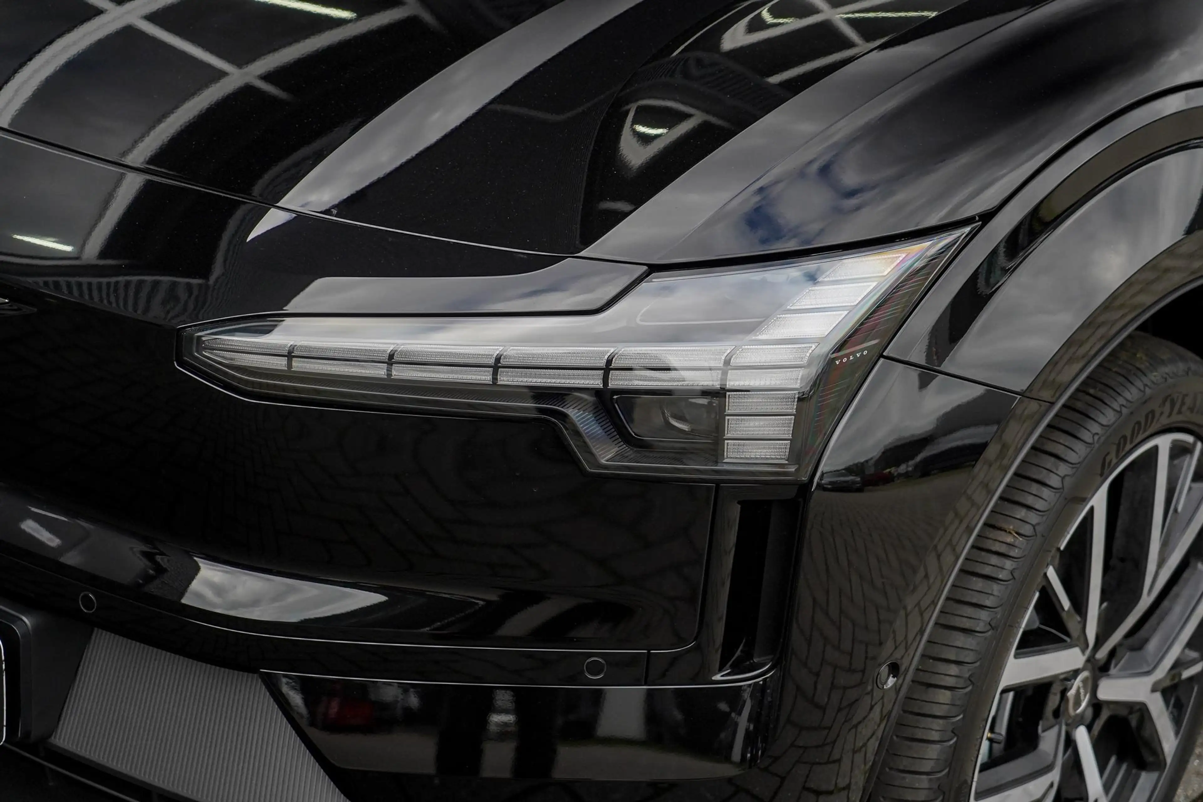 Volvo EX30 P5 Long Range Ultra Europa 69 kWh | Stoel & Stuurv — photo 4