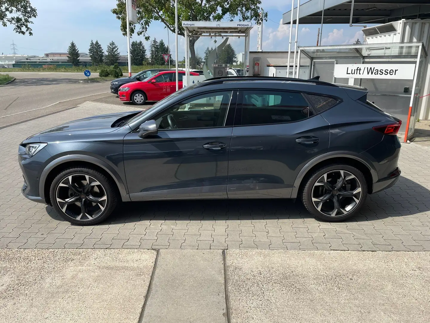CUPRA Formentor 1.5 TSI DSG Gris - 2