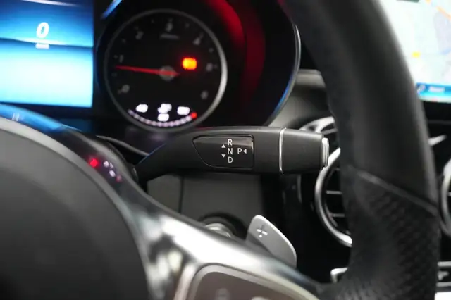 Mercedes-Benz GLC view 25