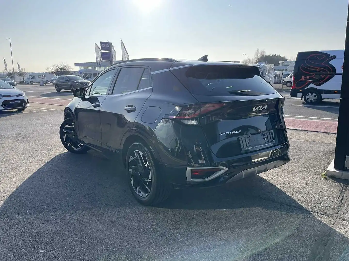 Kia Sportage 1.6 T- AWD PHEV GT Line Schwarz - 2