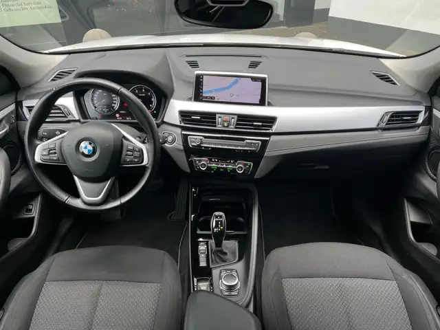 BMW X2 view 3