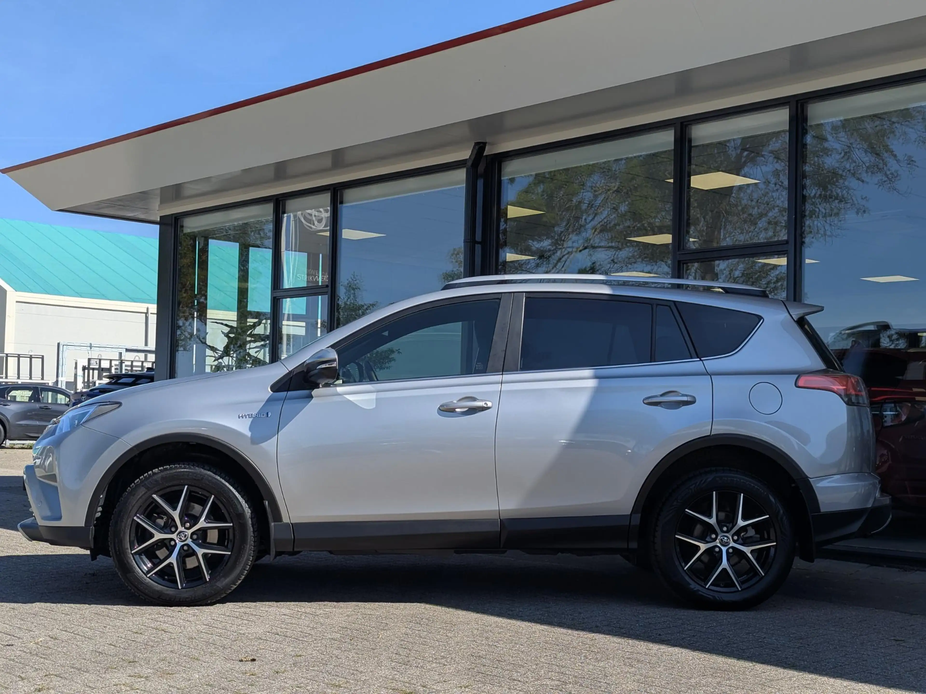 Toyota RAV 4 2.5 Hybrid Dynamic | Afn. Trekhaak | All-Season | — photo 9