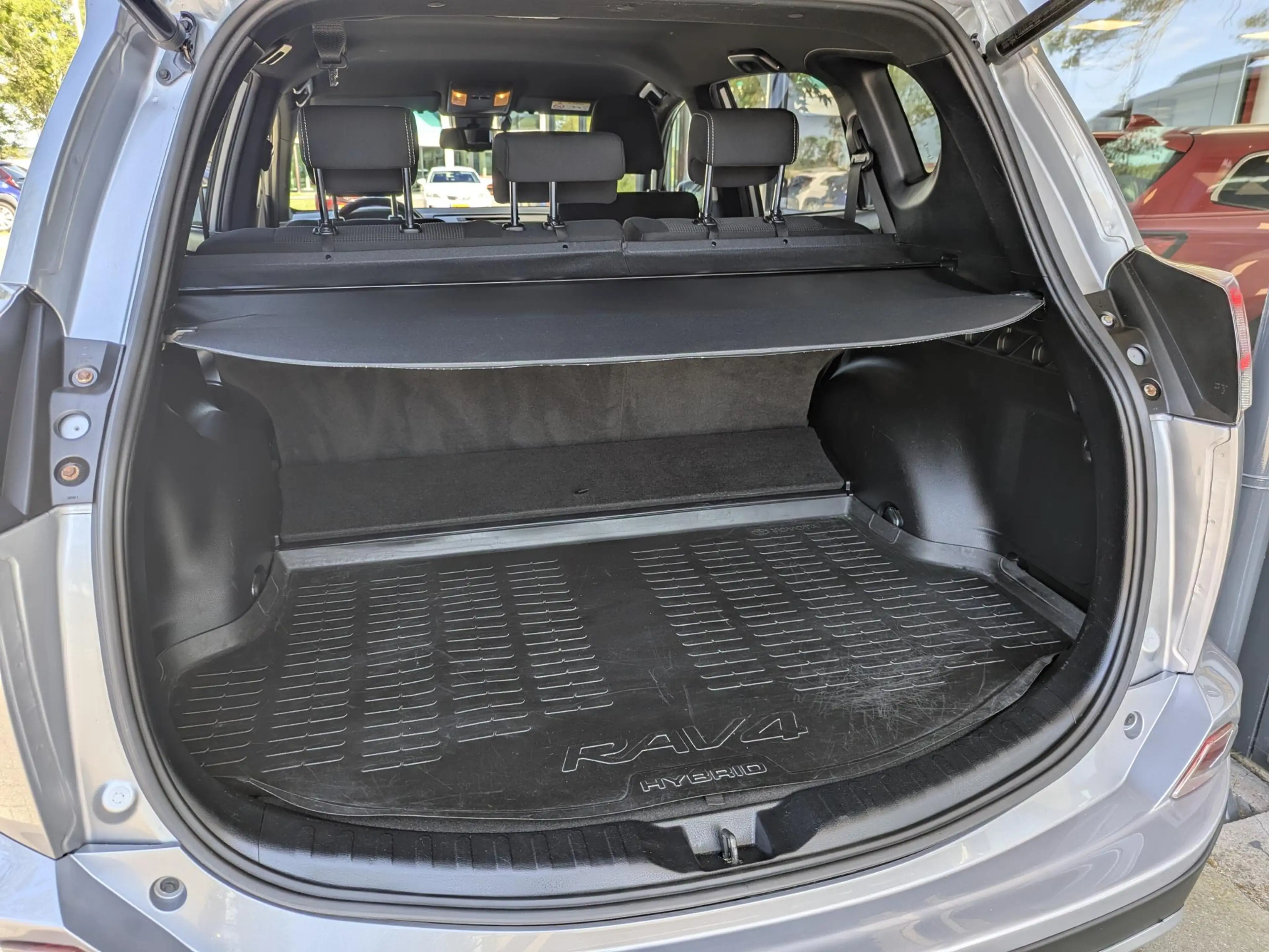 Toyota RAV 4 2.5 Hybrid Dynamic | Afn. Trekhaak | All-Season | — photo 15