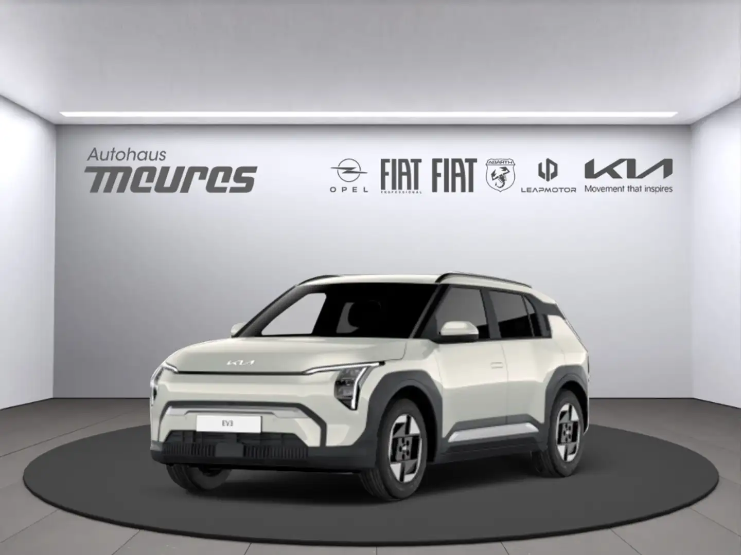 Kia EV3 81,4 kWh Air Navi Klimaautom Rückfahrkam. Verkehrs Silber - 1
