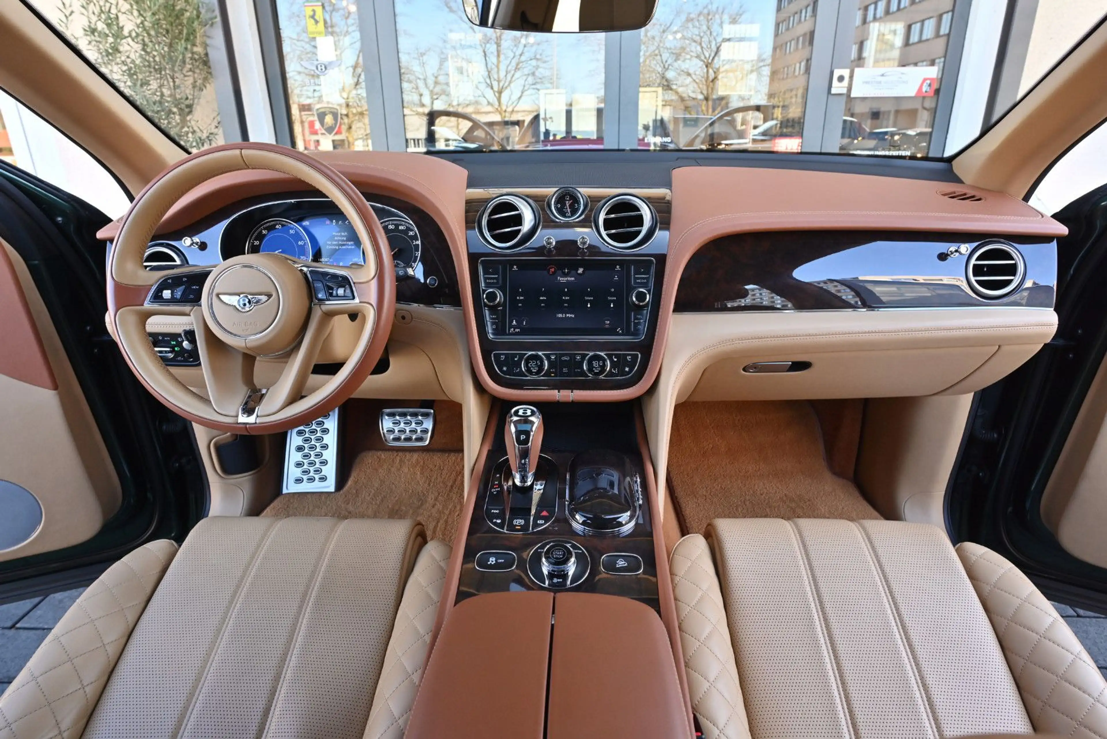 Bentley Bentayga W12/1A Zustand/Nur Bentley/RSE/ACC/Alle — photo 8