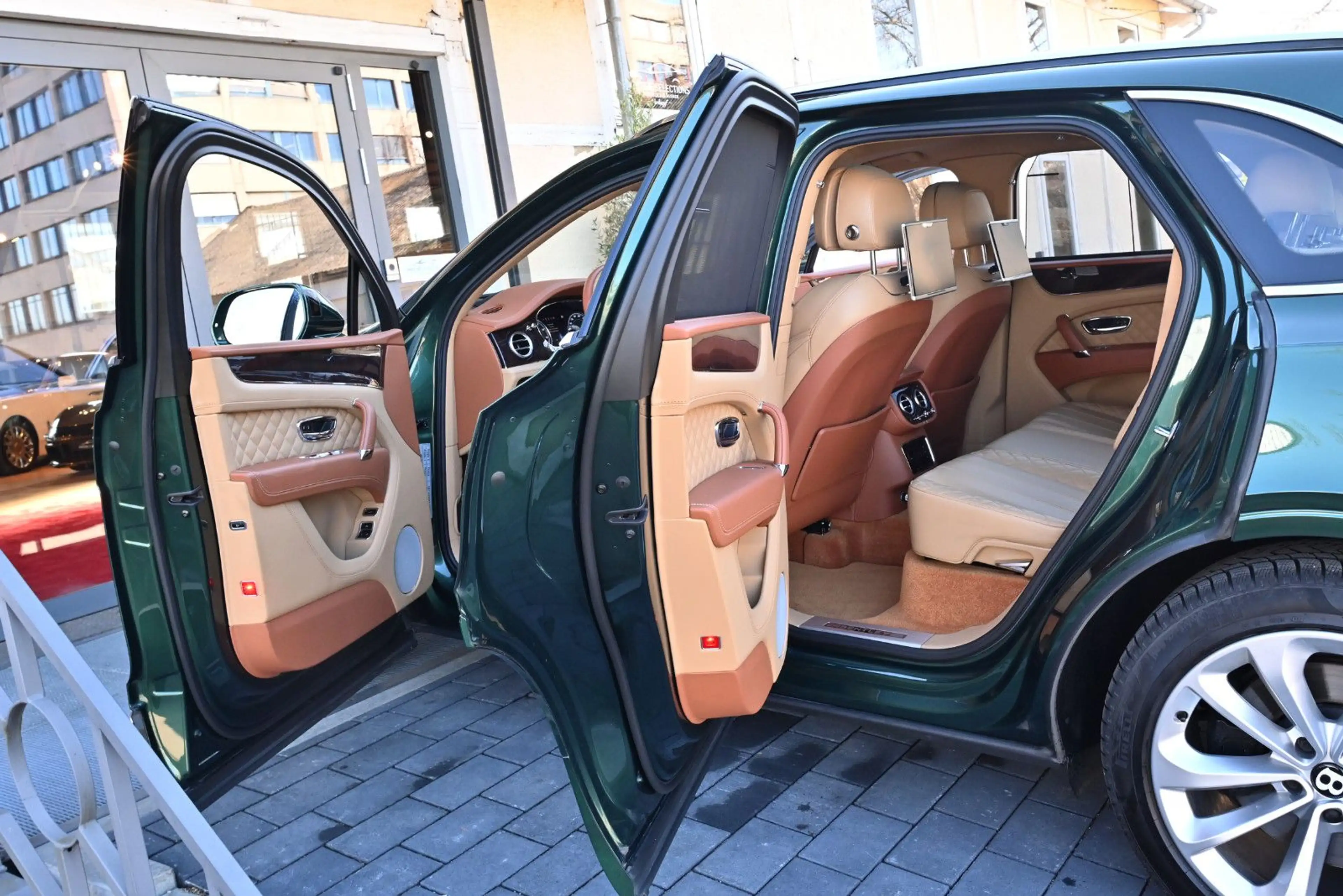 Bentley Bentayga W12/1A Zustand/Nur Bentley/RSE/ACC/Alle — photo 12