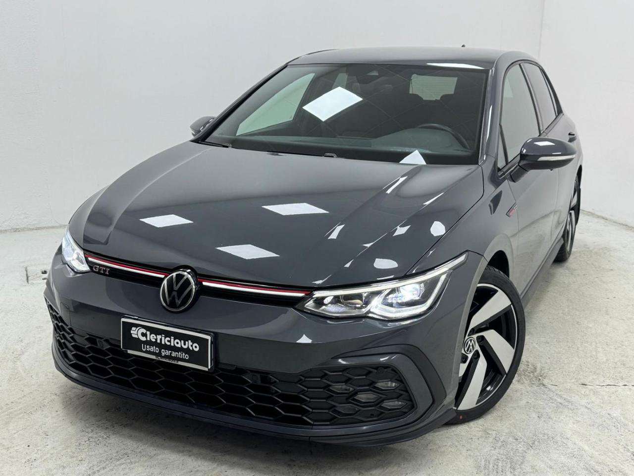 Volkswagen Golf GTI 2.0 TSI GTI DSG