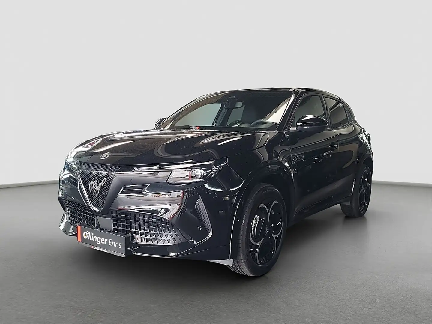 Alfa Romeo Junior Q4 ALLRAD Schwarz - 2