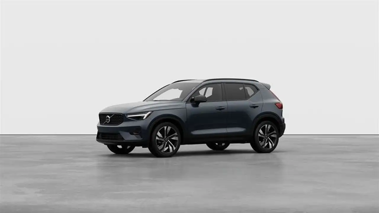 2026 Volvo XC40