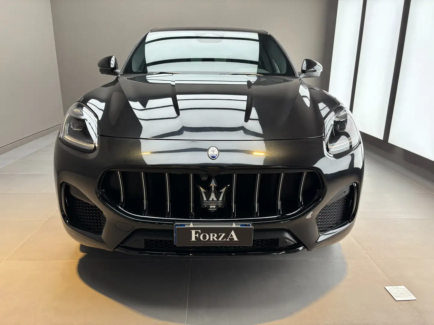 Maserati Grecale GT 300cv Zwart - 2
