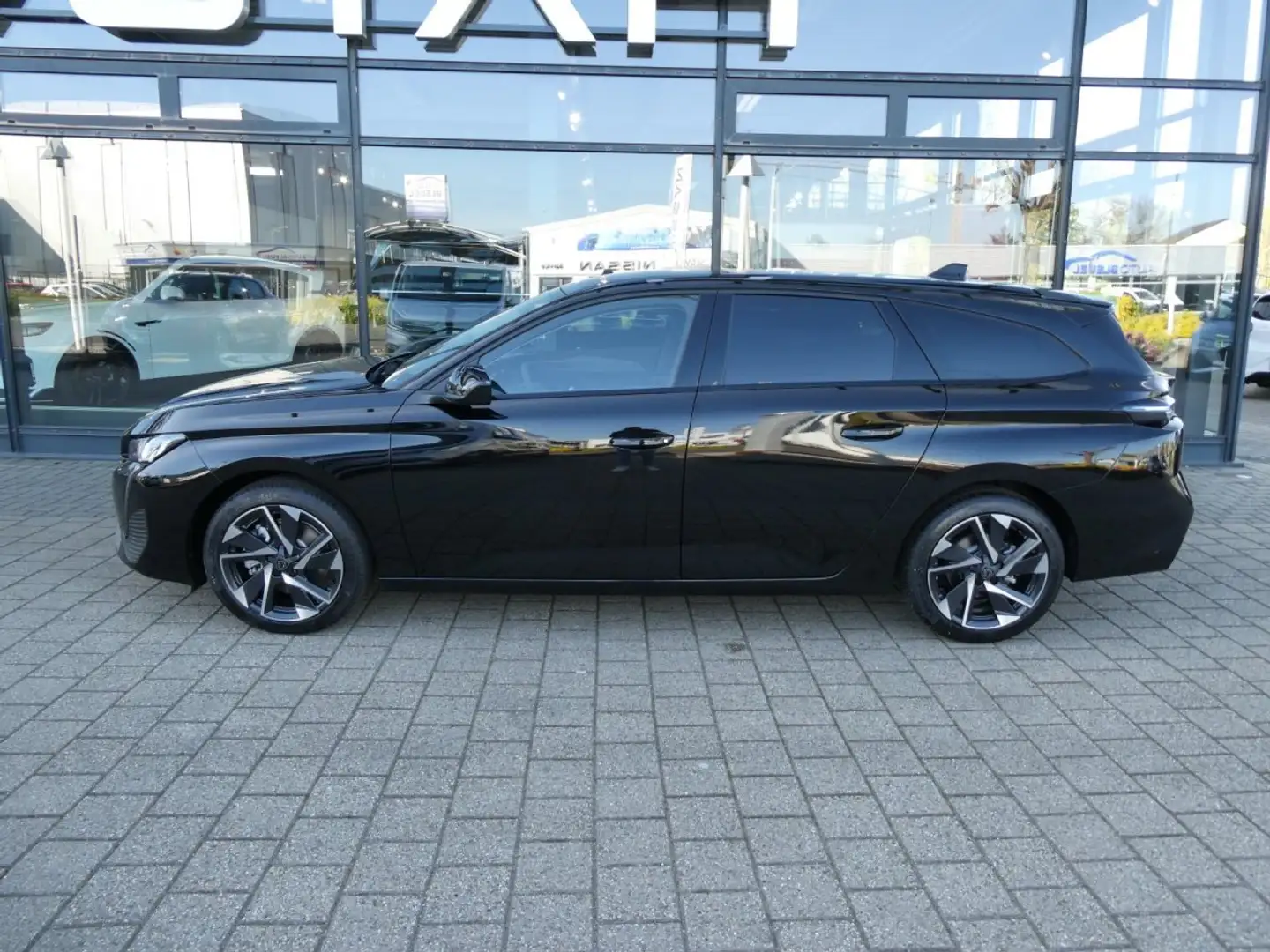 Peugeot 308 SW Allure 1.5 BlueHDi 130*ACC*Keyless*Komfort*Wint Noir - 2