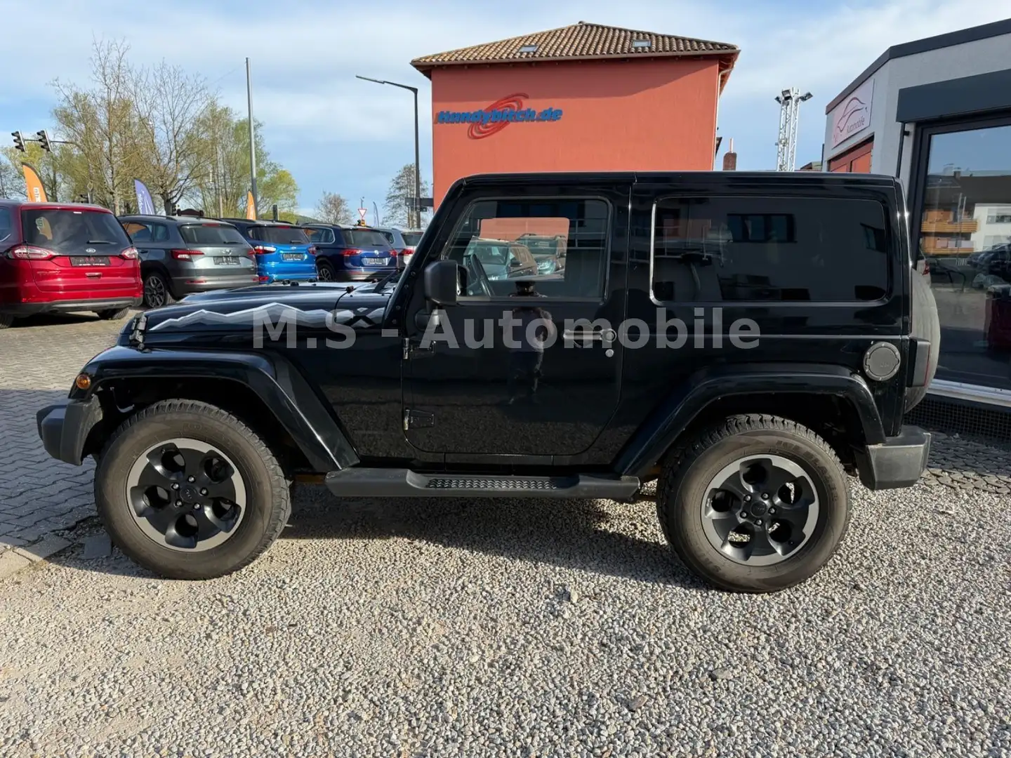Jeep Wrangler Sahara X 2.8CRD*2.Hand*AHK*SHZ*Klima Schwarz - 2