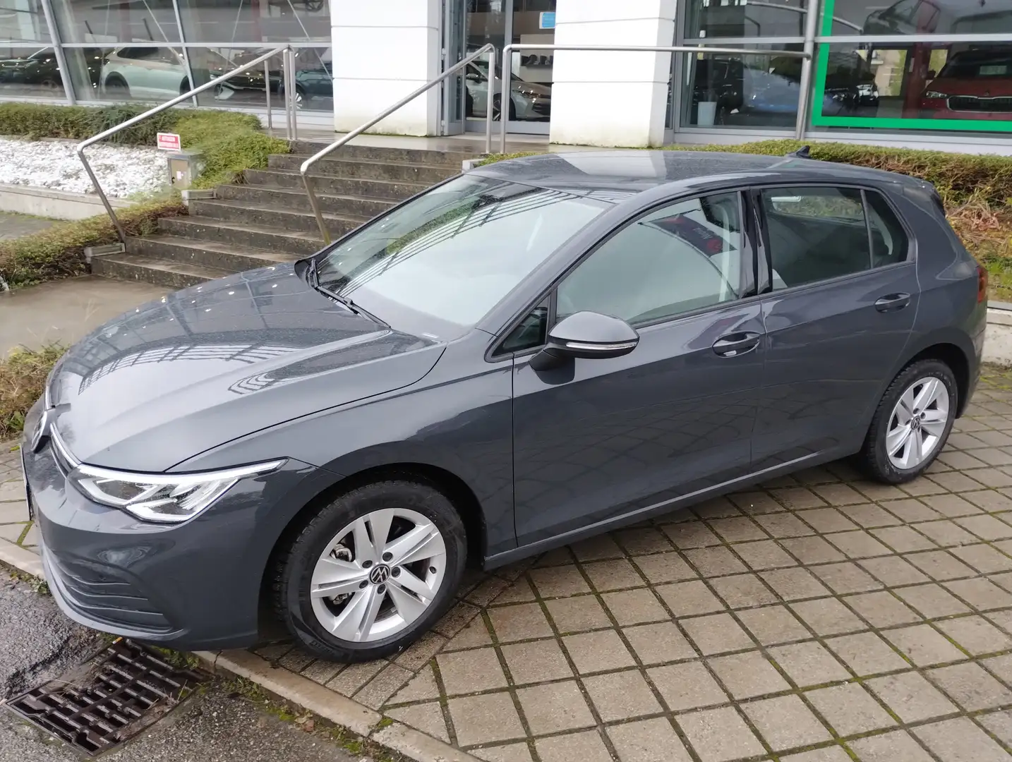 Volkswagen Golf Golf VIII 2020 1.0 tsi evo Life 110cv Grijs - 2