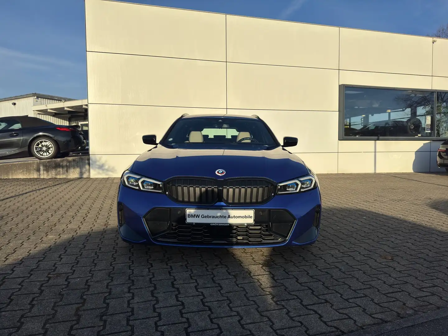 BMW 320 d Touring M Sportpaket LED+AHK+LenkHZ+H&K+GRA Bleu - 2