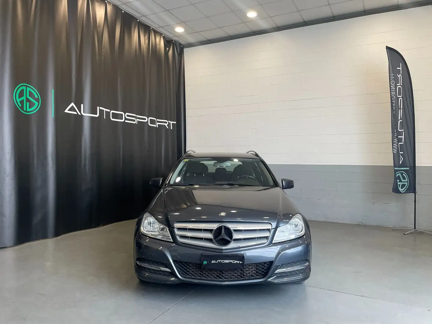 Mercedes-Benz C 180 C 180 BlueTEC S.W. Executive Grijs - 2