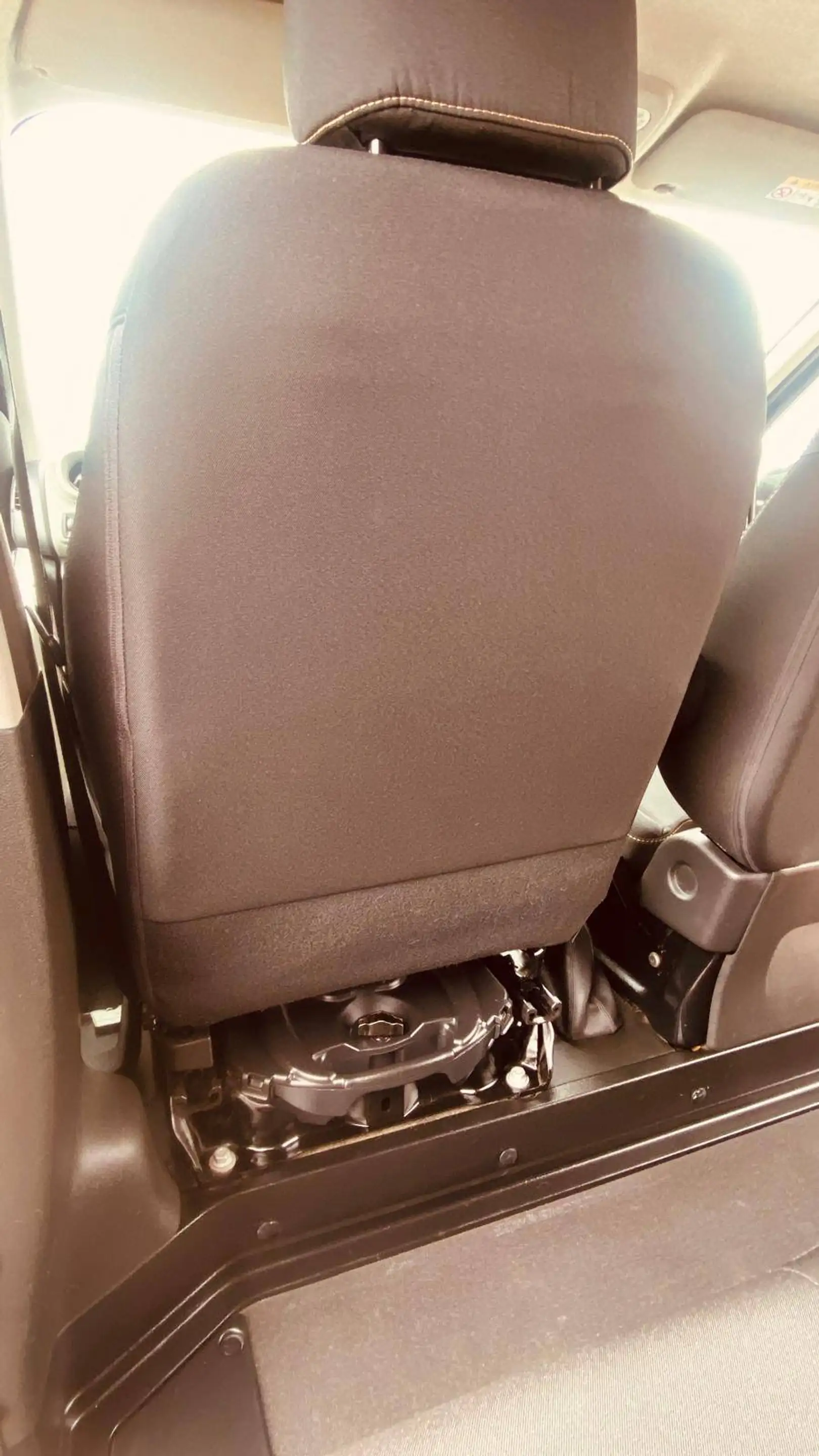 Renault Trafic Trafic Mixto Klima/Kamera/6 Sitze/LKW-Zul./Tempomat/el. Fh./Standheizung/2 Schiebetüren/AHK — photo 13