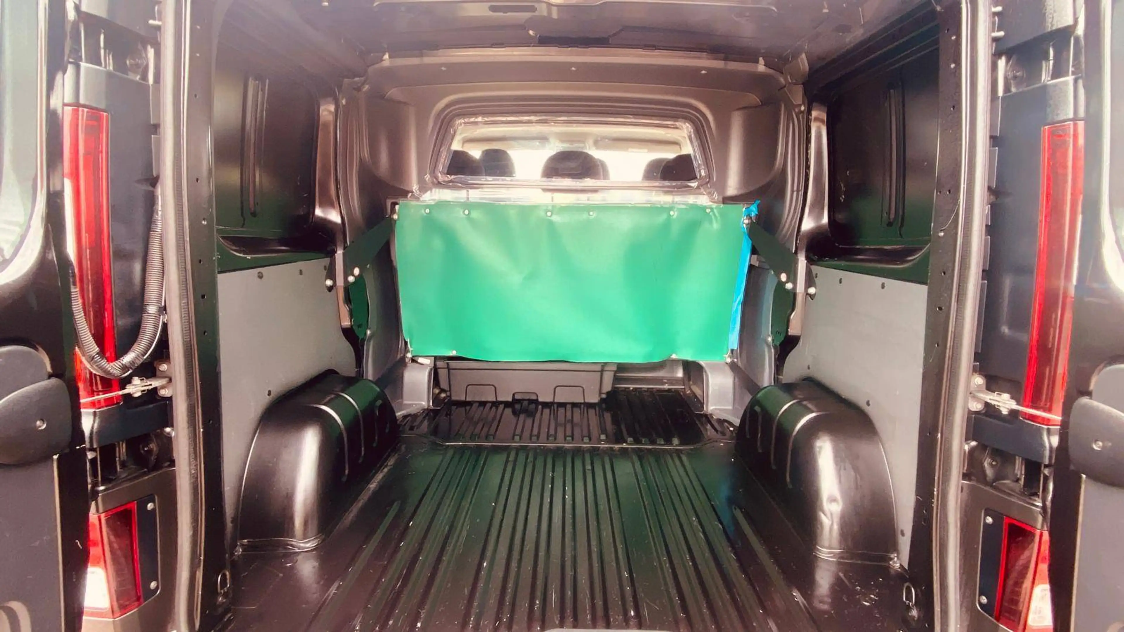 Renault Trafic Trafic Mixto Klima/Kamera/6 Sitze/LKW-Zul./Tempomat/el. Fh./Standheizung/2 Schiebetüren/AHK — photo 14