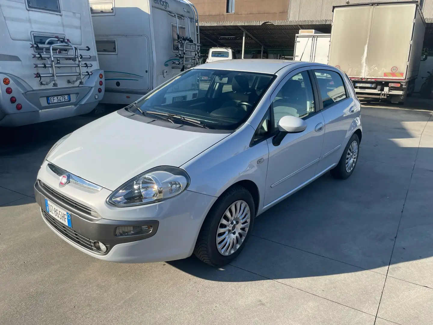 Fiat Punto Evo 5p 1.3 mjt Dynamic s&s 75cv dpf - 1