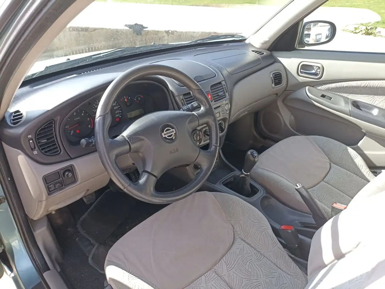 Nissan Almera 2.2 Di Comfort, foto 11