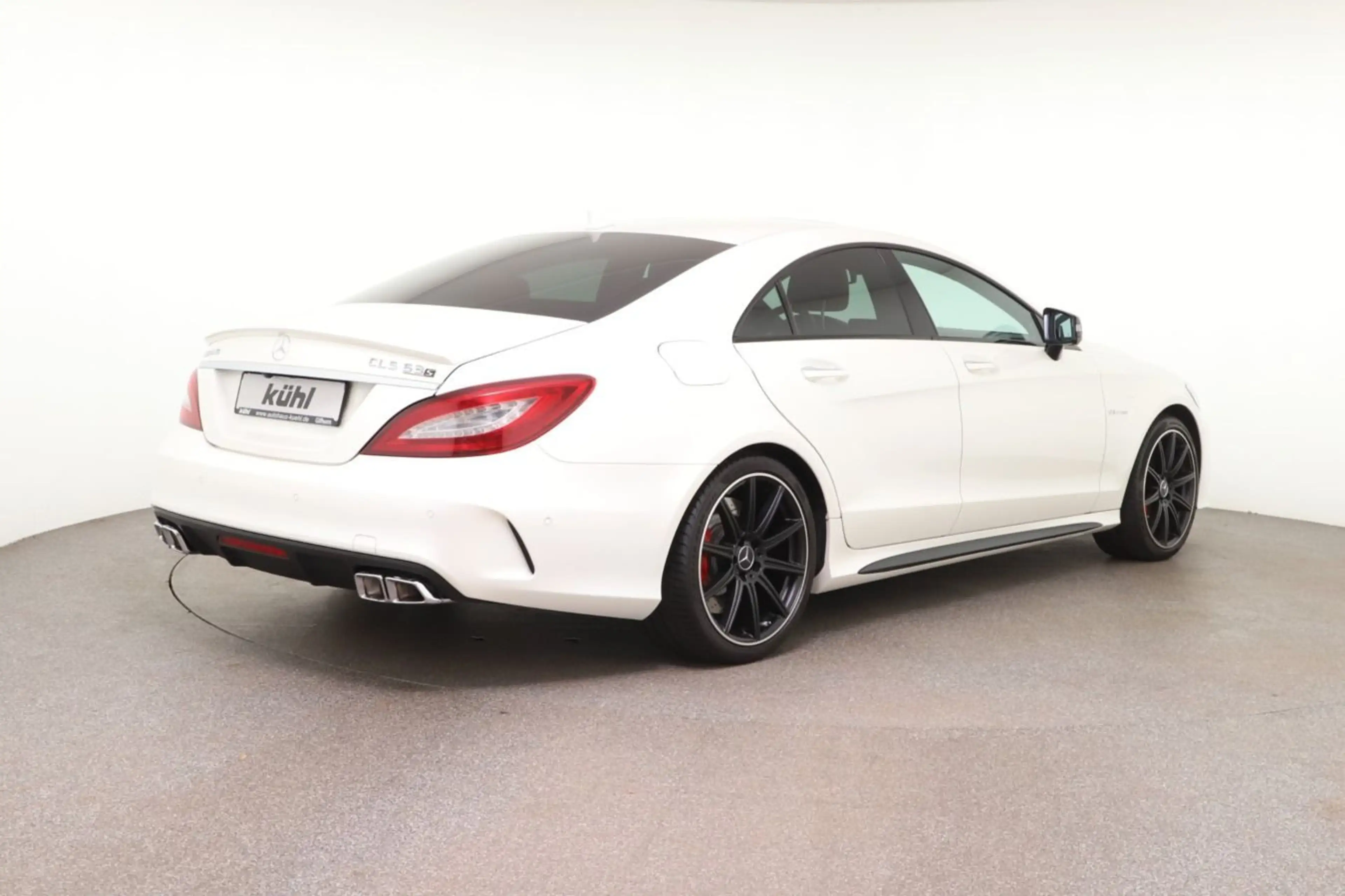Mercedes-Benz CLS 63 AMG S 4Matic — photo 3
