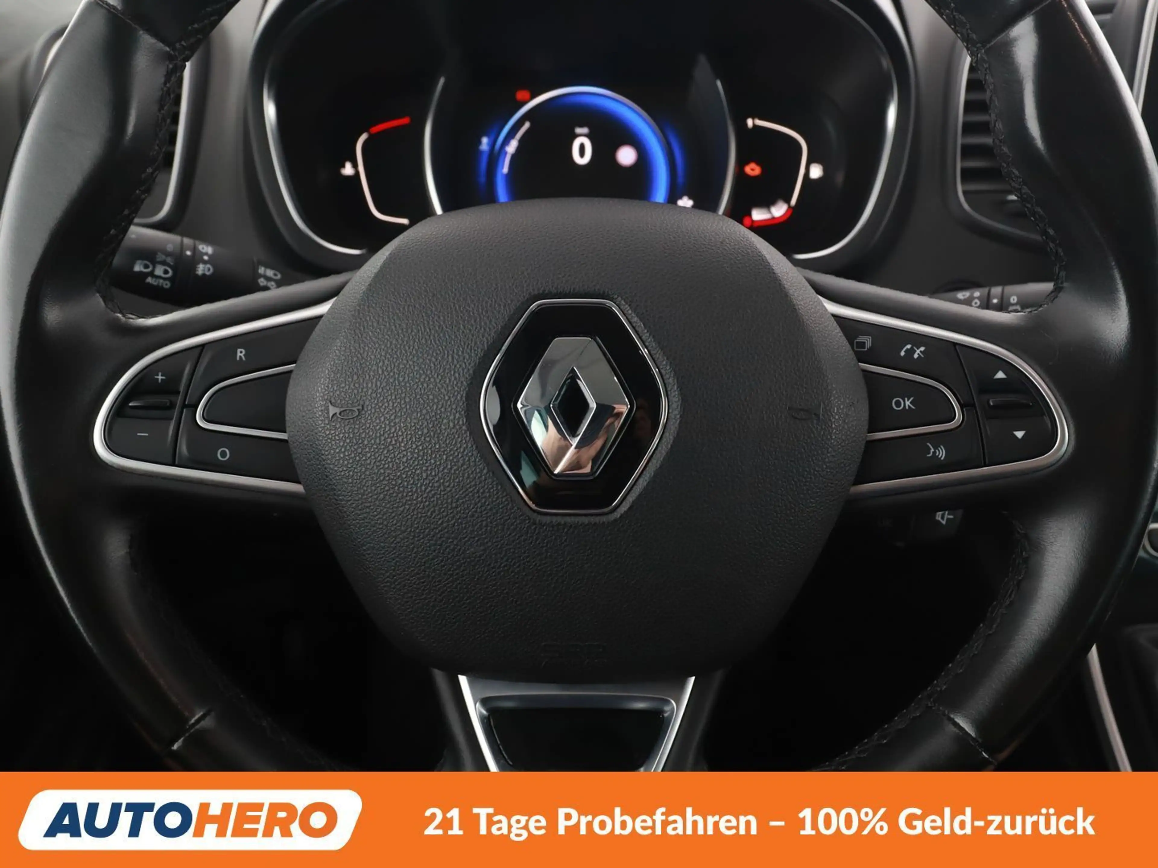 Renault Grand Scenic 1.5 dCi Energy BOSE-Edition — photo 19