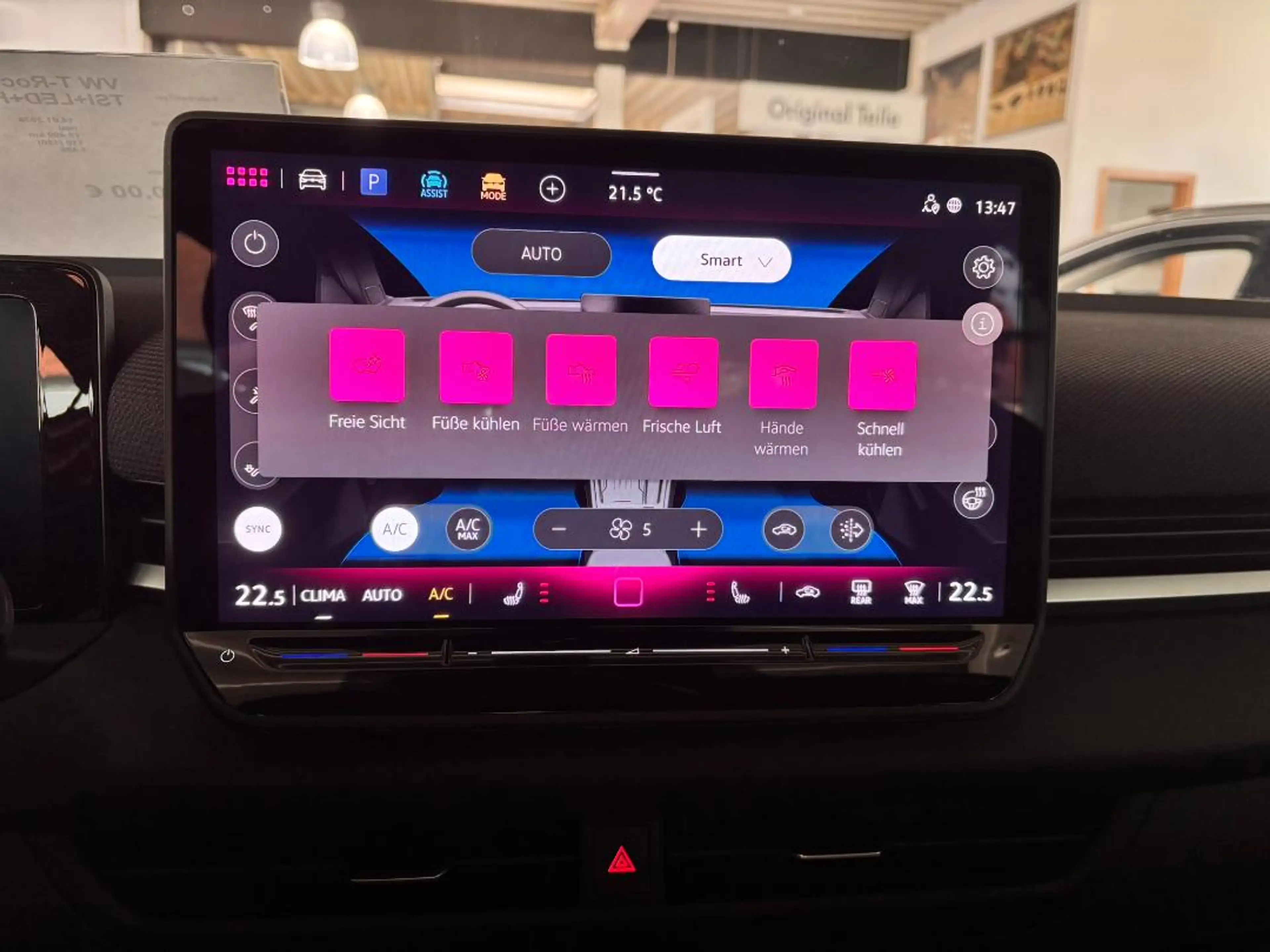 Volkswagen T-Roc R-Line 1.0 TSI+LED+KAMERA+NAVI — photo 12