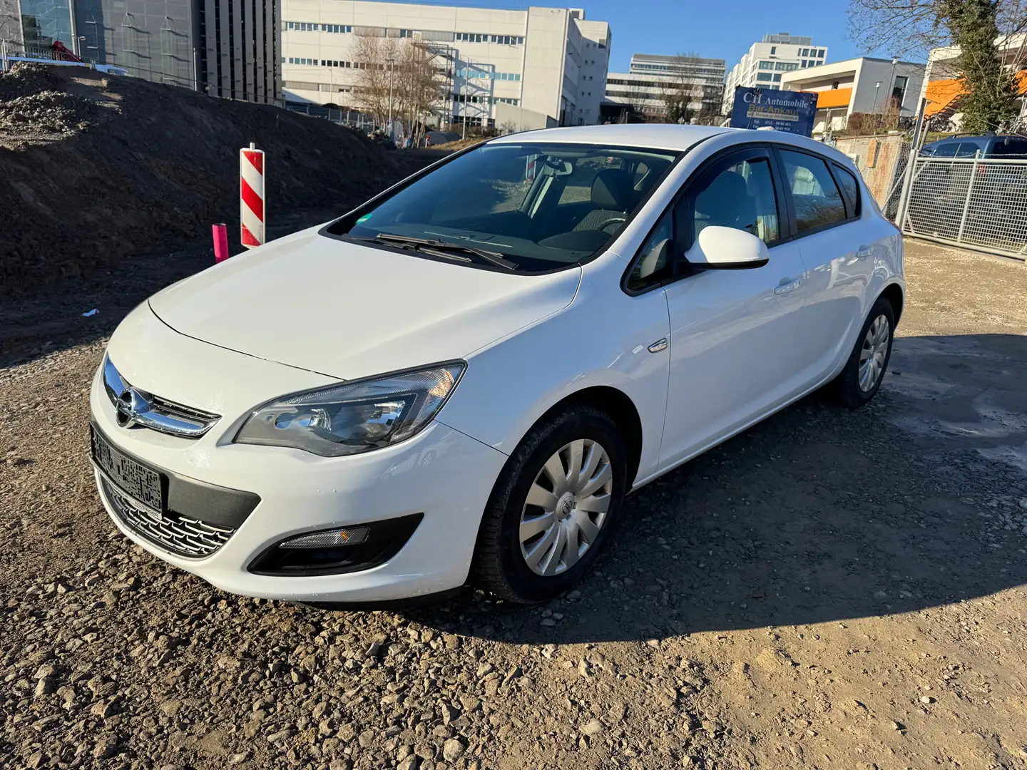Opel Astra Selection Weiß - 2
