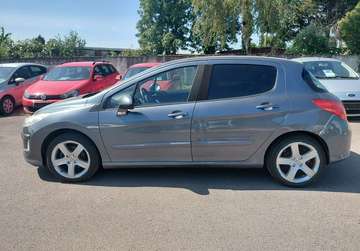 1.6 HDi 110 Blue Lion Boite Auto