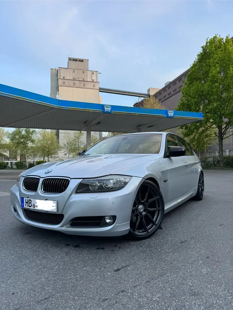 BMW 325 325i Aut. - 1
